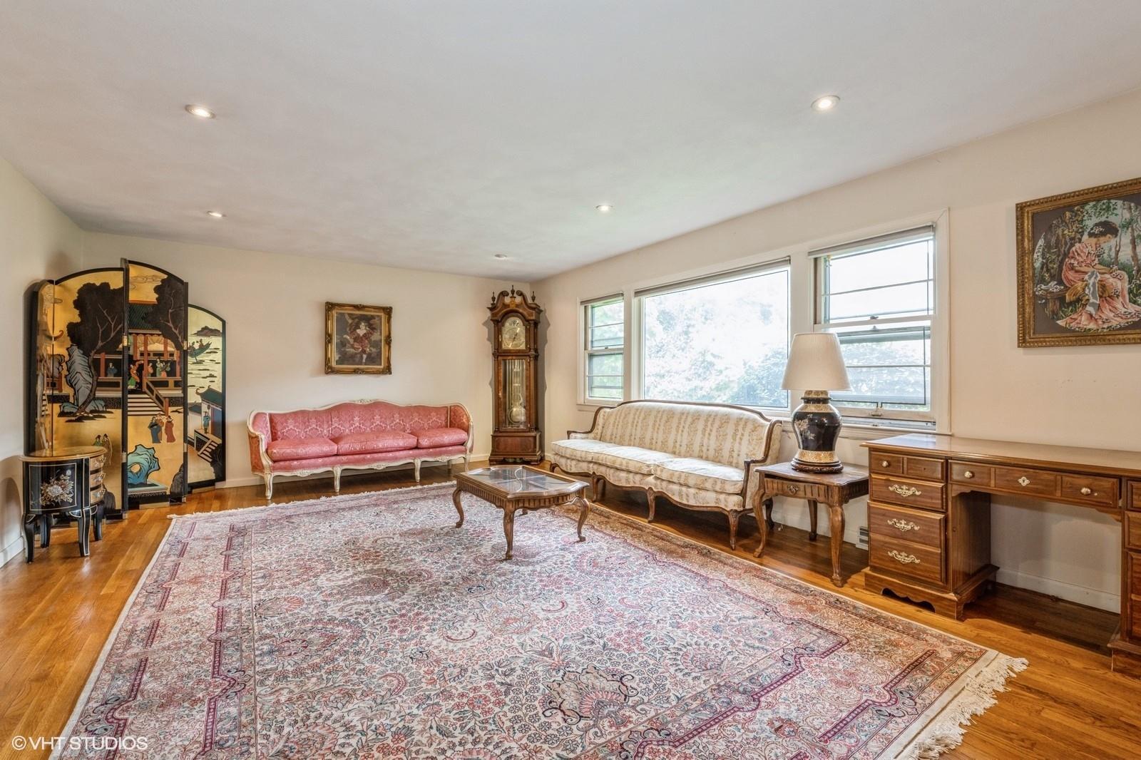 Single Family Ivy  Nassau County, NY 11559, MLS-863229-9