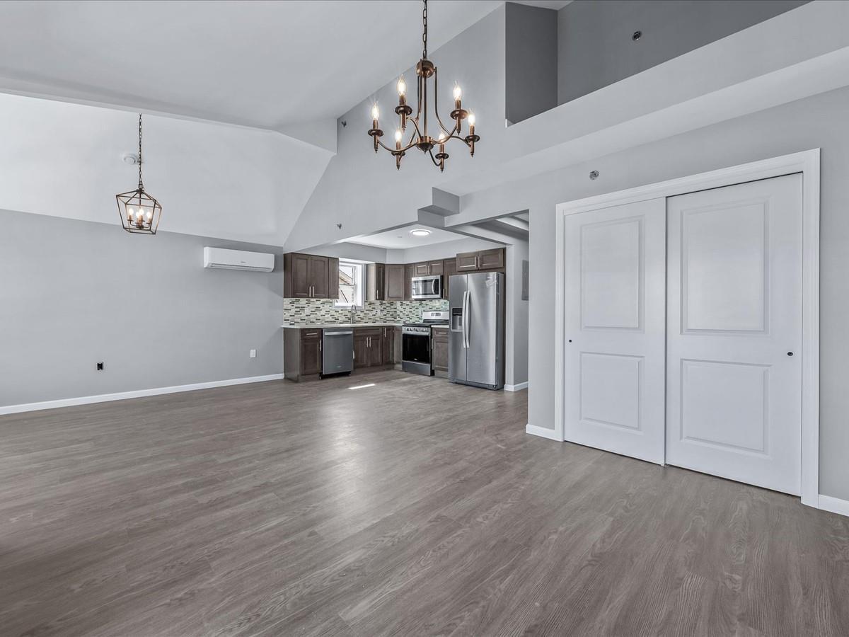 Single Family Francis Lewis  Queens, NY 11361, MLS-863232-32