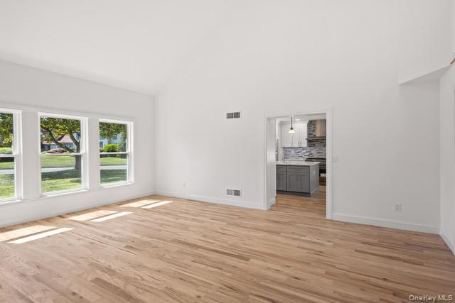 Single Family Miller Farms Suffolk County, NY 11764, MLS-863241-28