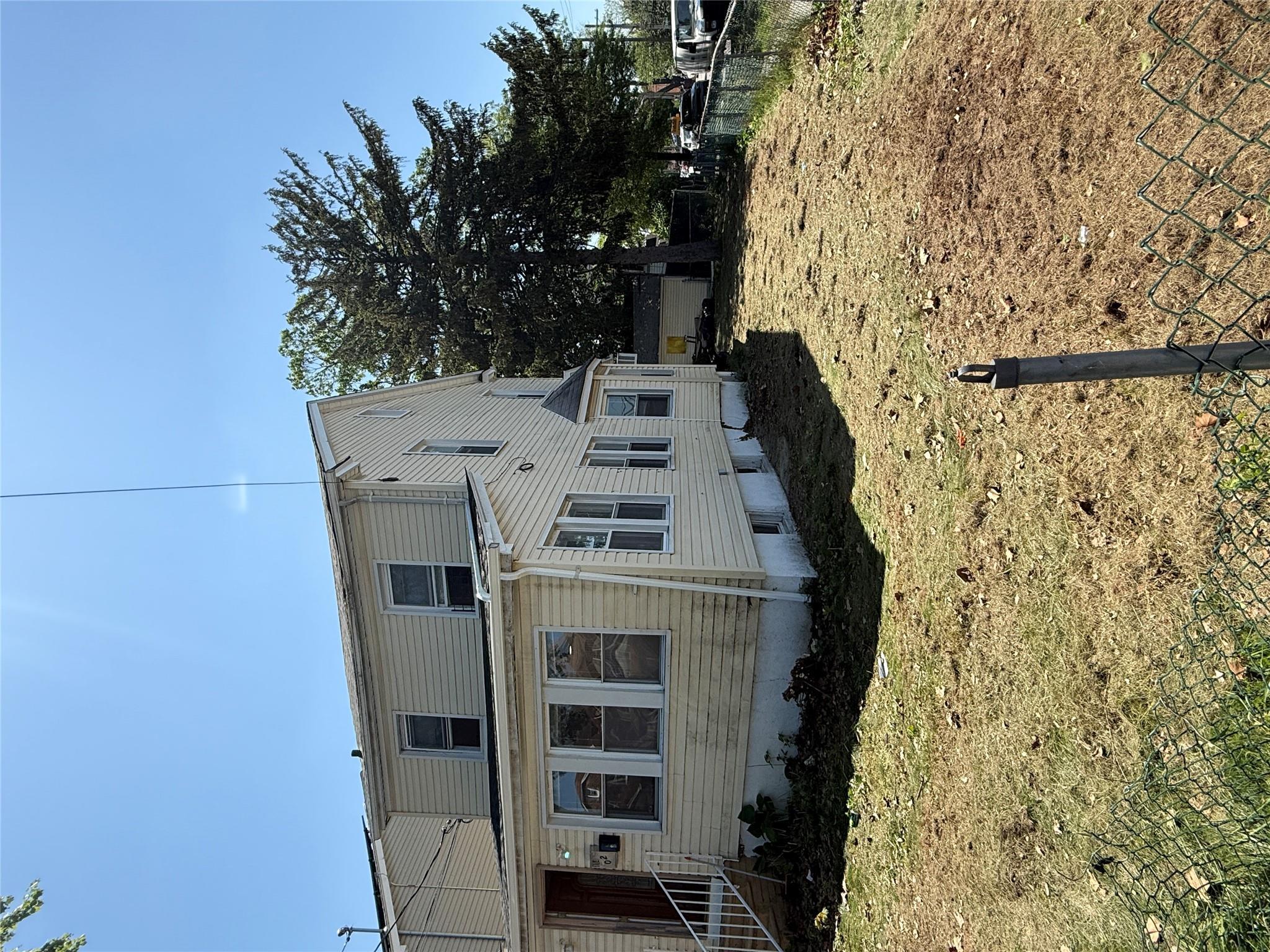 Single Family 208th Street  Queens, NY 11411, MLS-863244-2