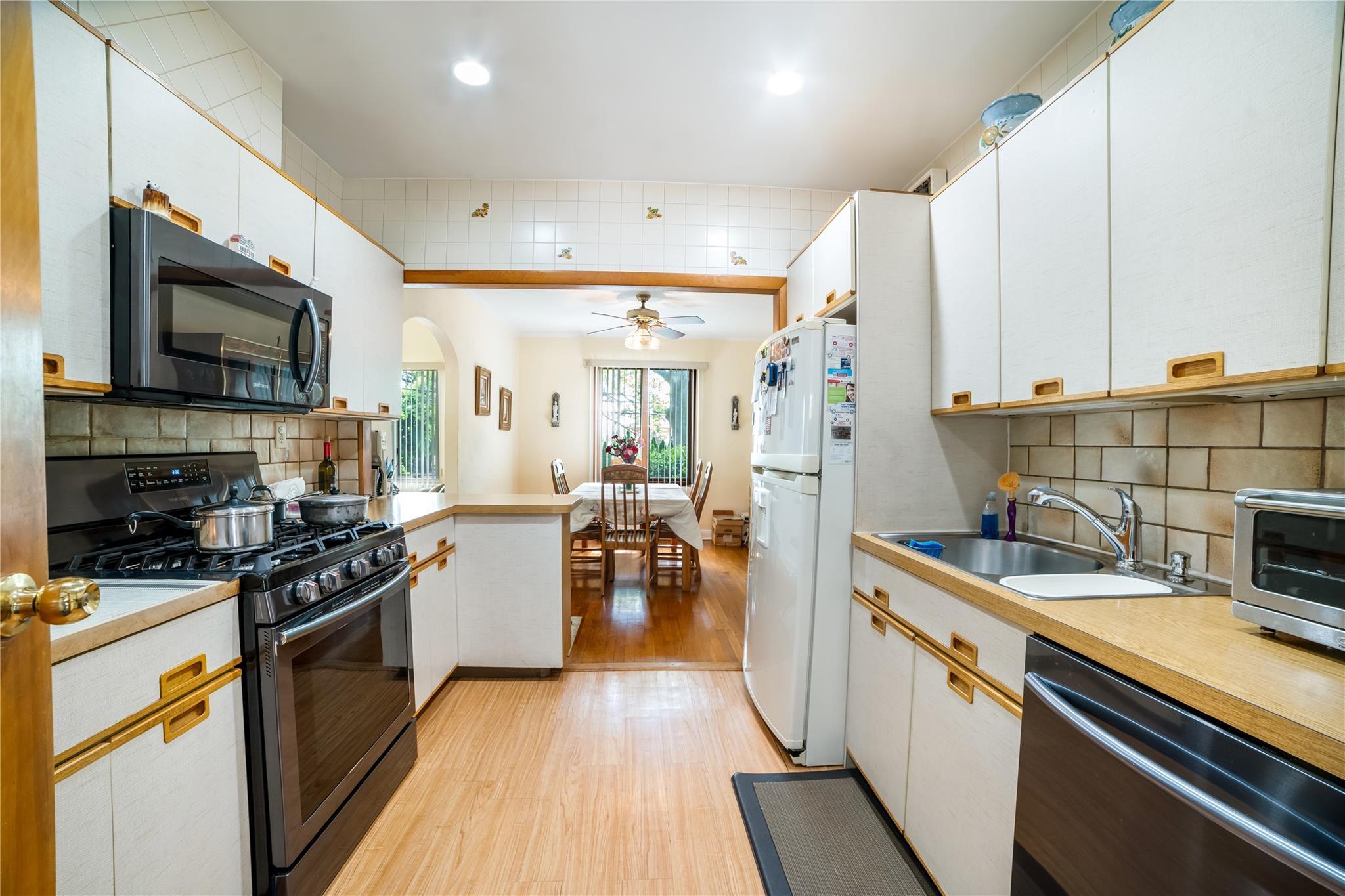 Single Family Rushmore  Queens, NY 11362, MLS-863247-7