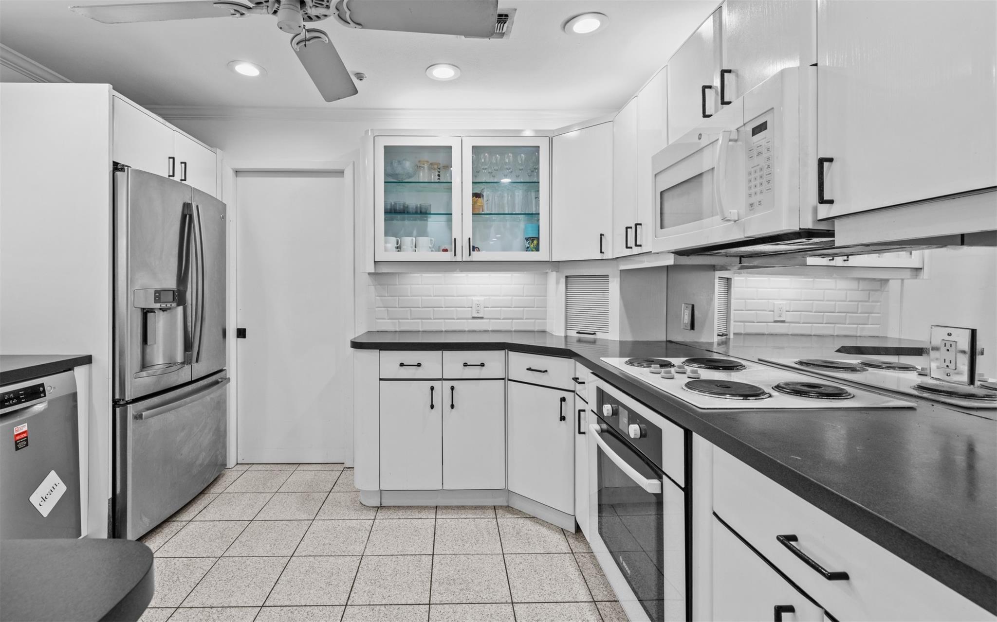 Single Family Stonehurst  Suffolk County, NY 11746, MLS-863264-13