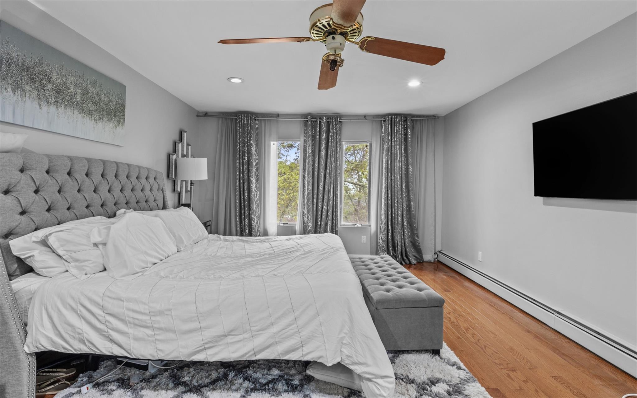 Single Family Stonehurst  Suffolk County, NY 11746, MLS-863264-21