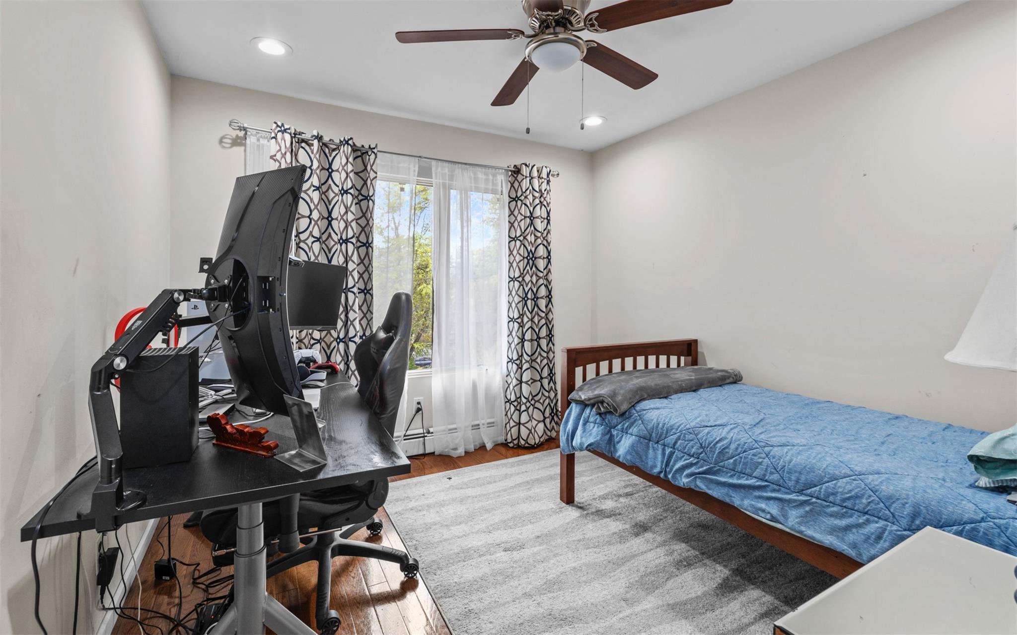 Single Family Stonehurst  Suffolk County, NY 11746, MLS-863264-23