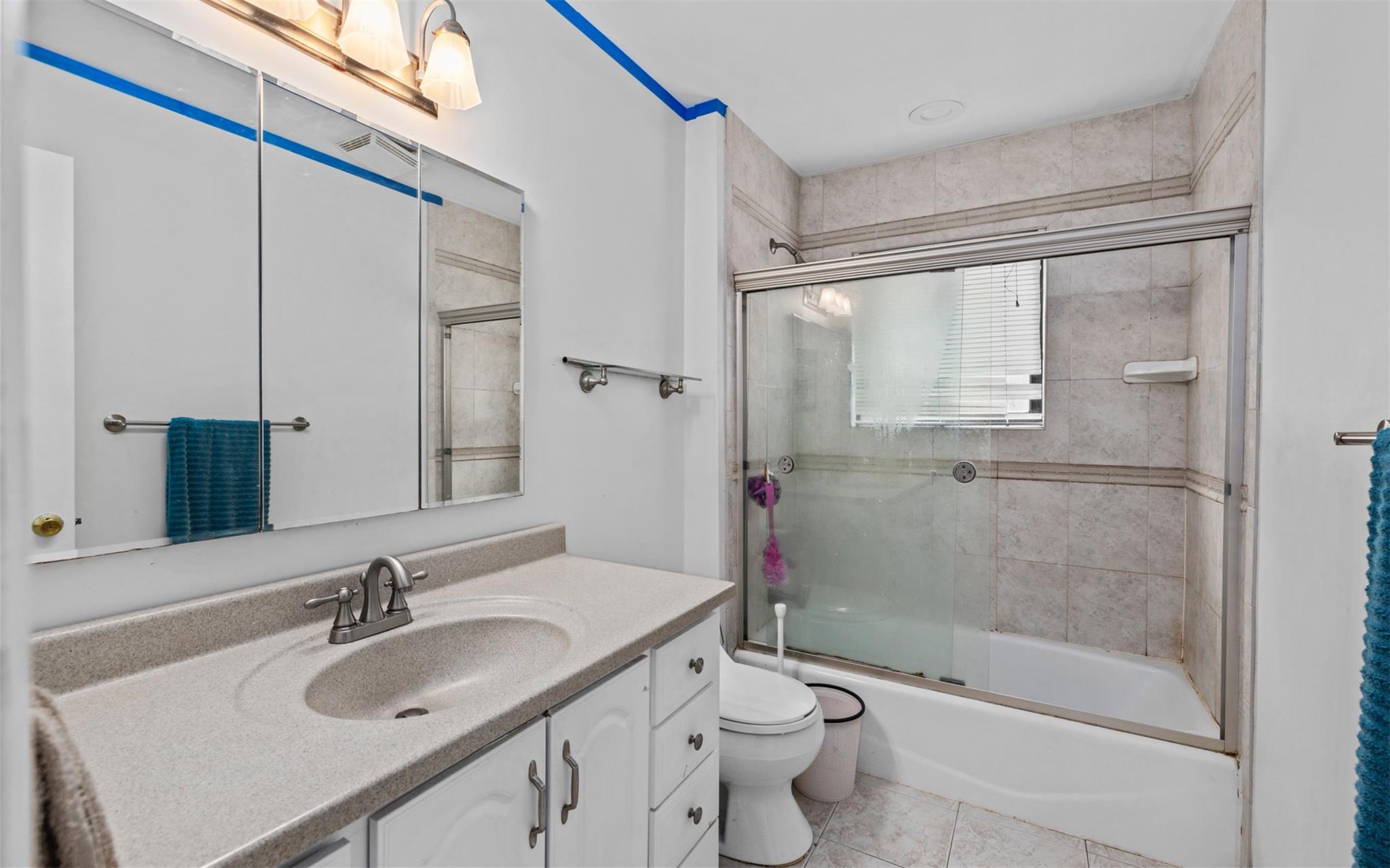 Single Family Stonehurst  Suffolk County, NY 11746, MLS-863264-28