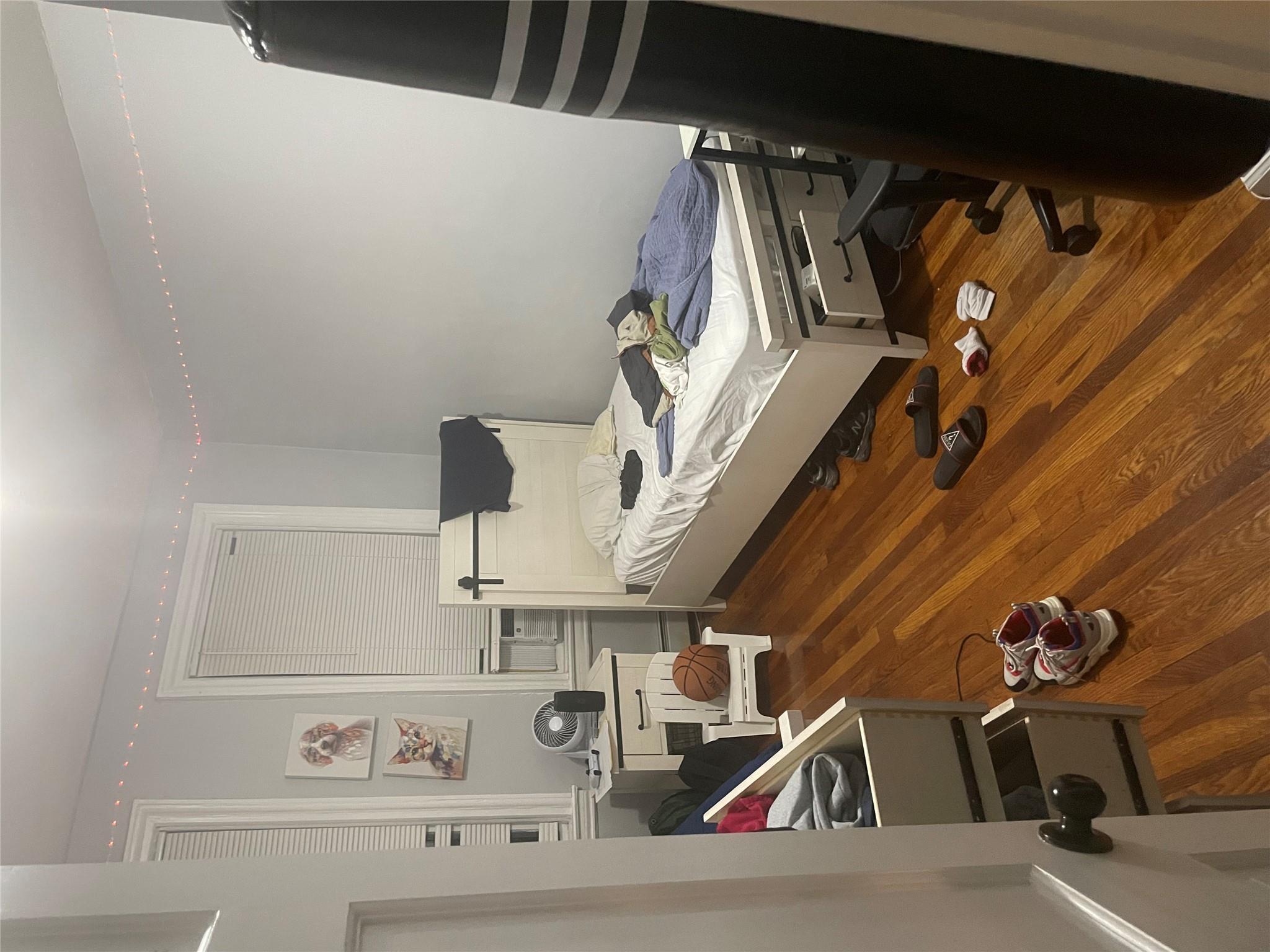 Single Family Irwin  Bronx, NY 10463, MLS-863280-6
