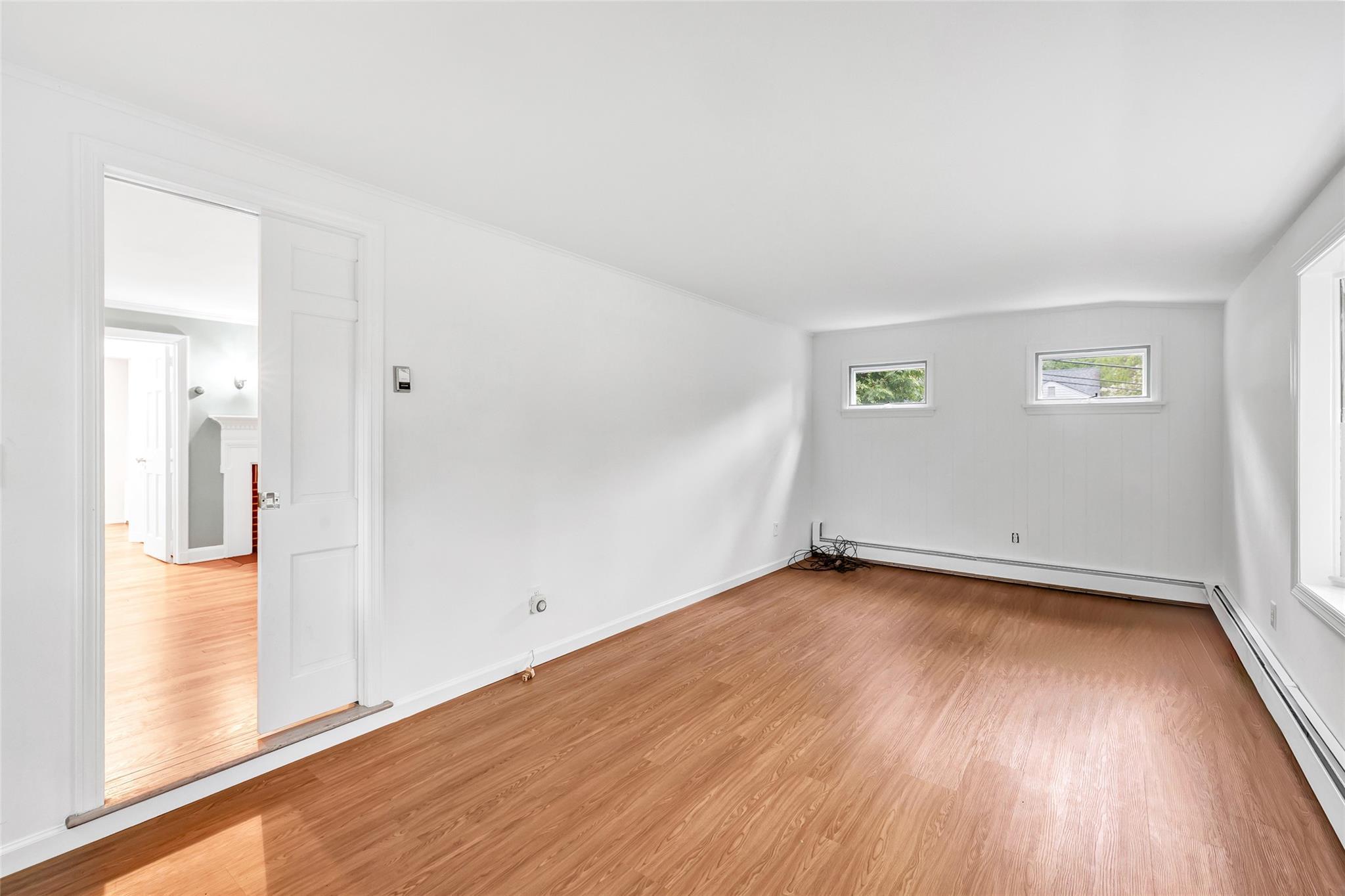 Single Family Richmond Hill  Out Of Area, NY 06854, MLS-863283-15