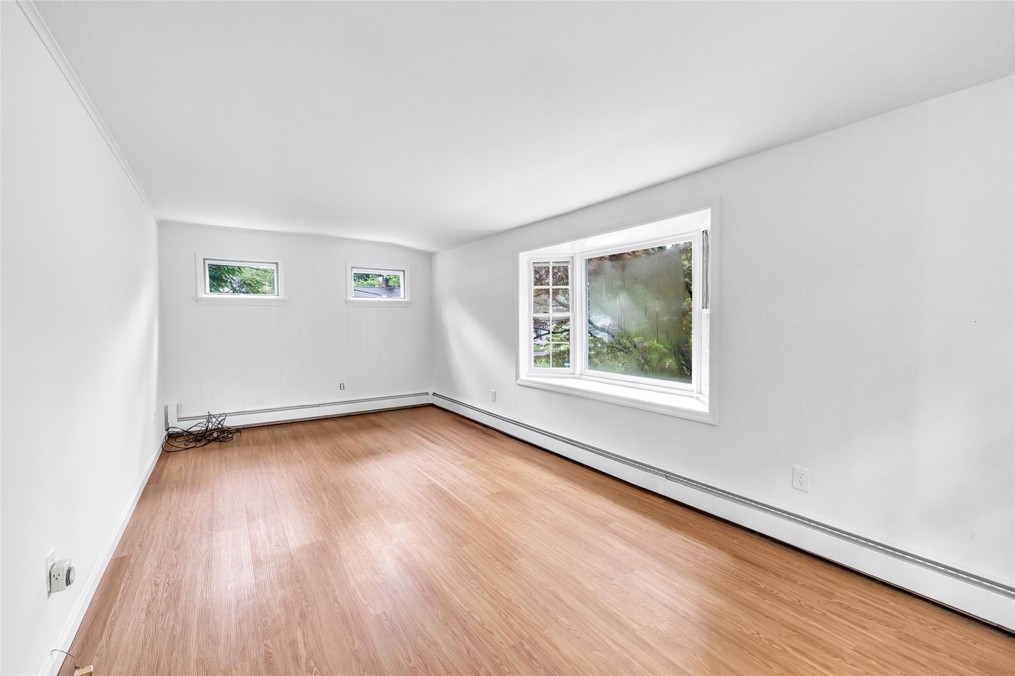 Single Family Richmond Hill  Out Of Area, NY 06854, MLS-863283-16