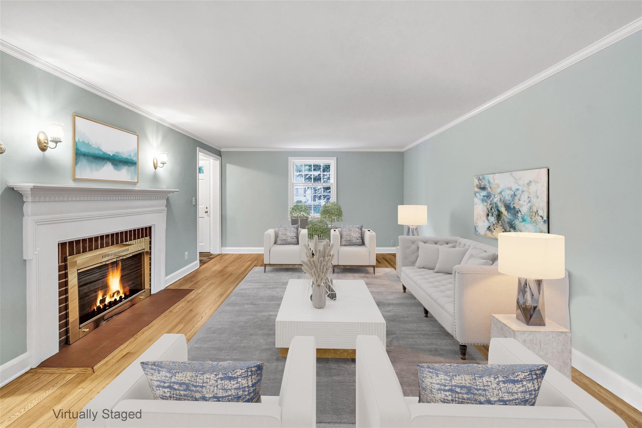 Single Family Richmond Hill  Out Of Area, NY 06854, MLS-863283-2