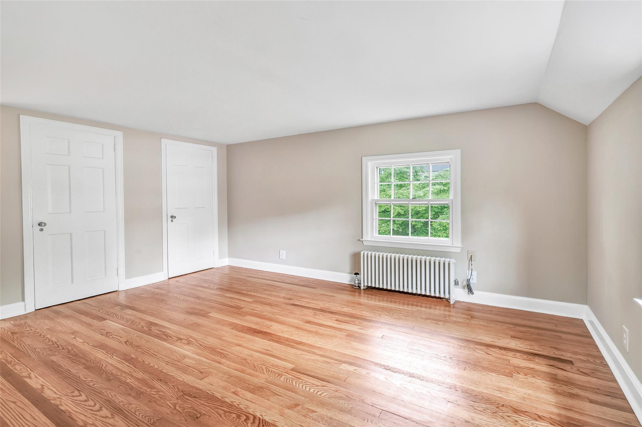 Single Family Richmond Hill  Out Of Area, NY 06854, MLS-863283-22