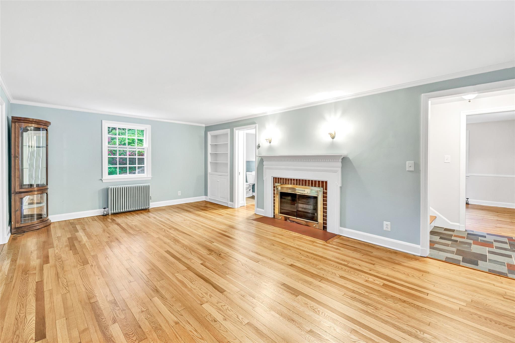 Single Family Richmond Hill  Out Of Area, NY 06854, MLS-863283-3
