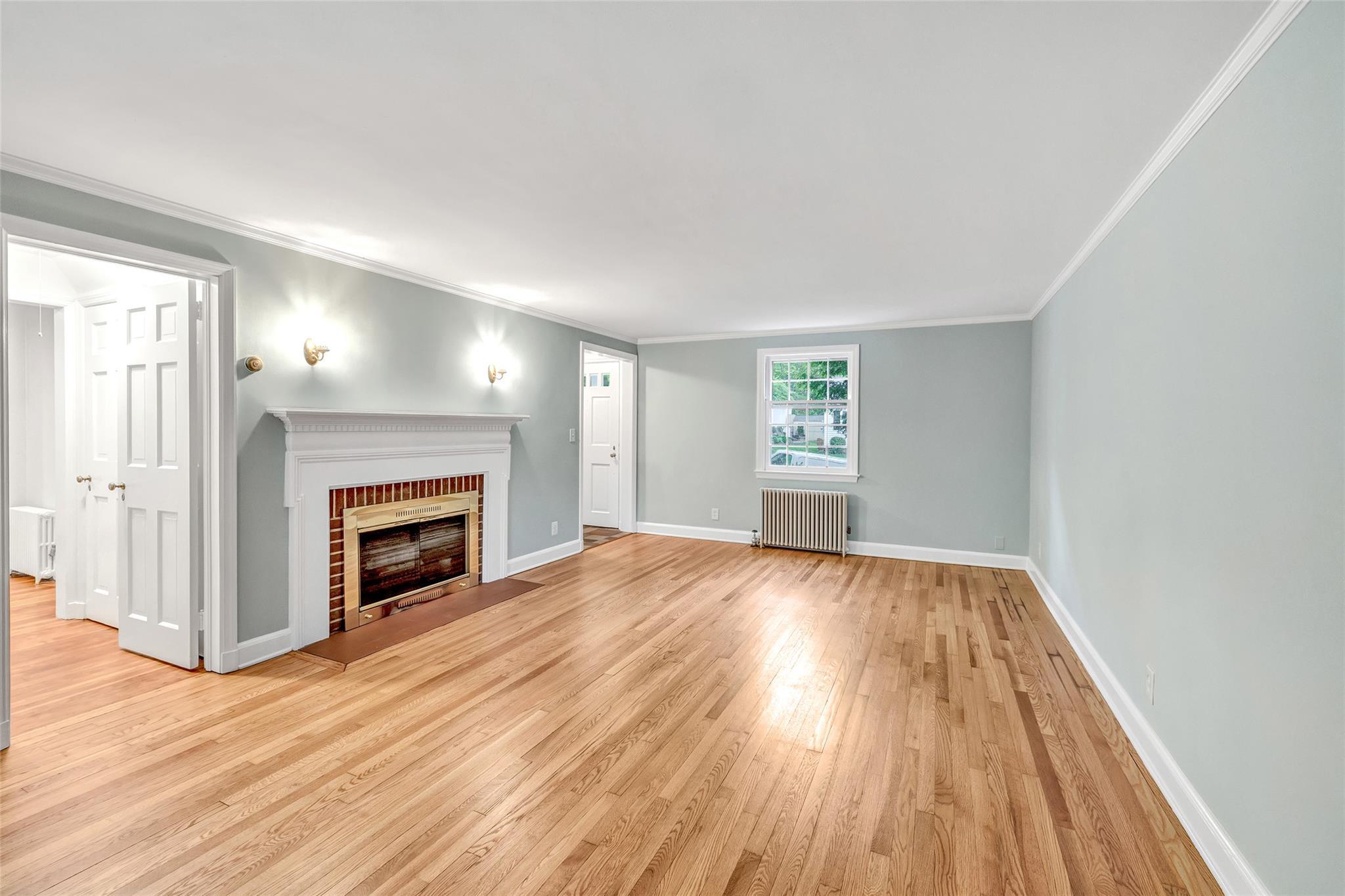Single Family Richmond Hill  Out Of Area, NY 06854, MLS-863283-5