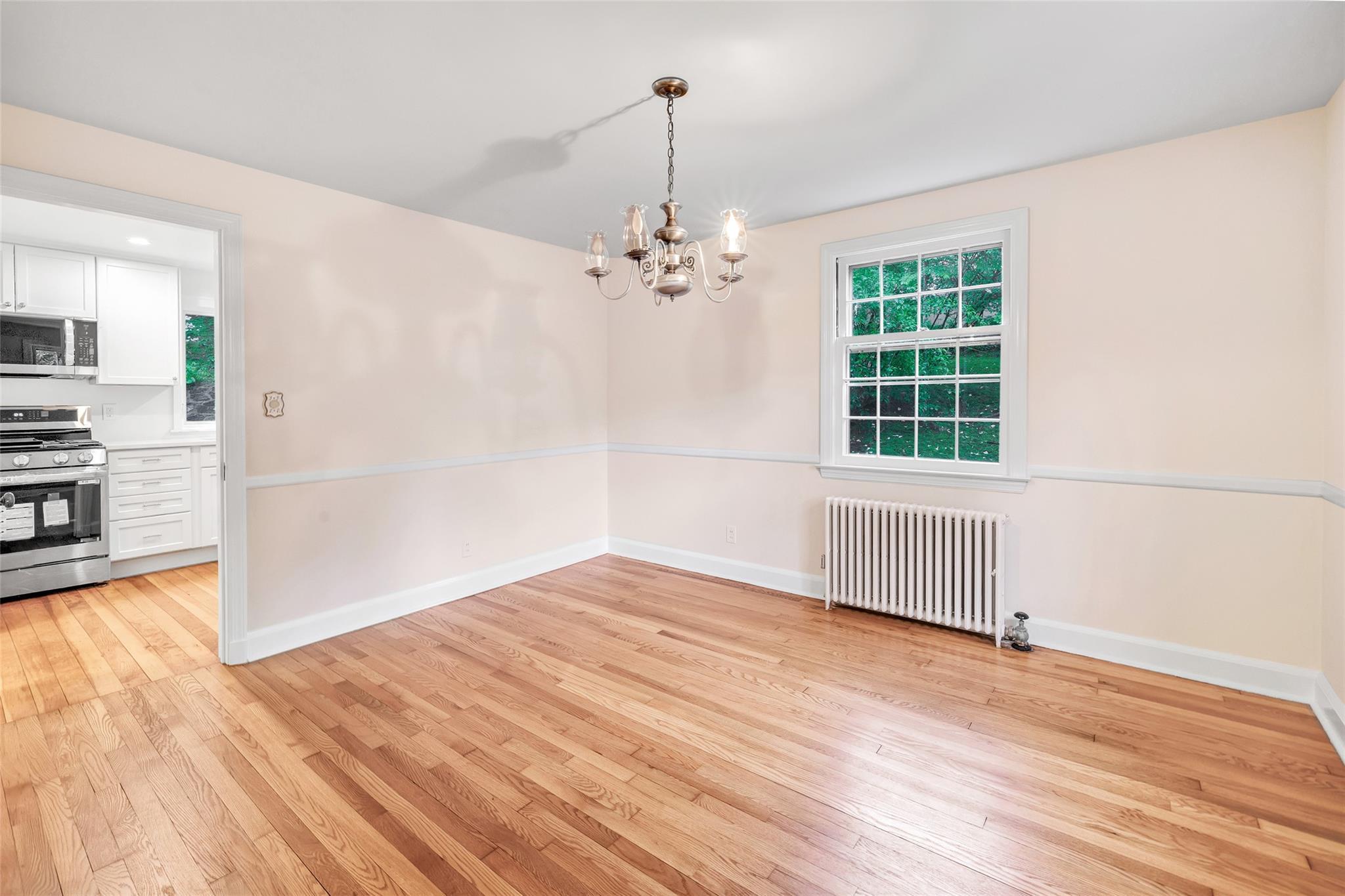 Single Family Richmond Hill  Out Of Area, NY 06854, MLS-863283-7