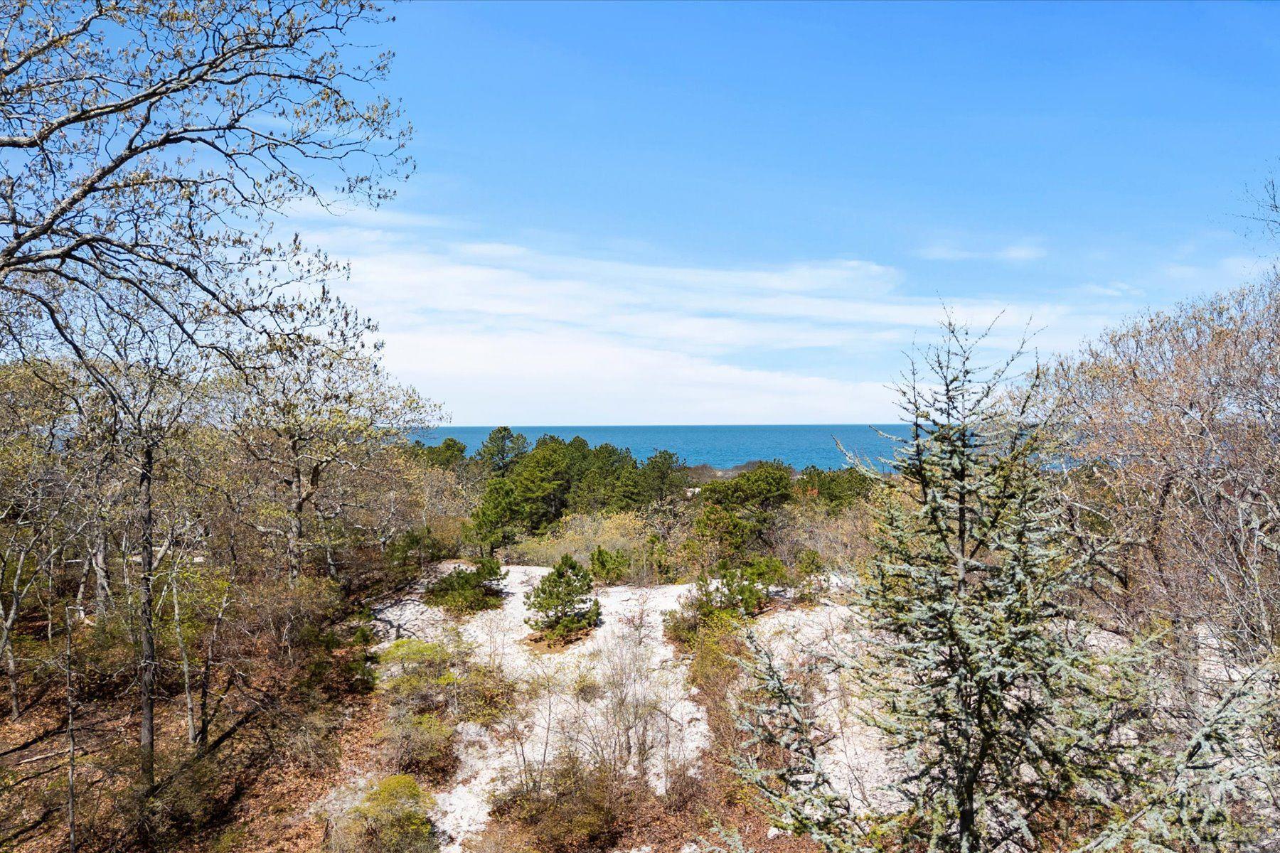 Single Family Soundview  Suffolk County, NY 11971, MLS-863292-15