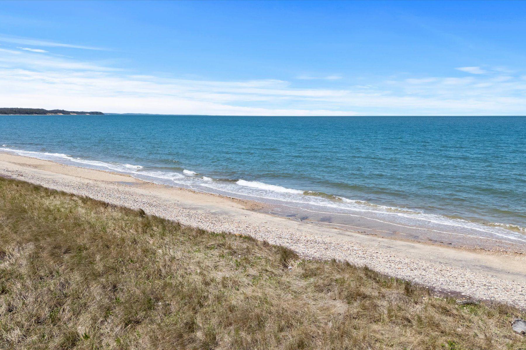Single Family Soundview  Suffolk County, NY 11971, MLS-863292-4