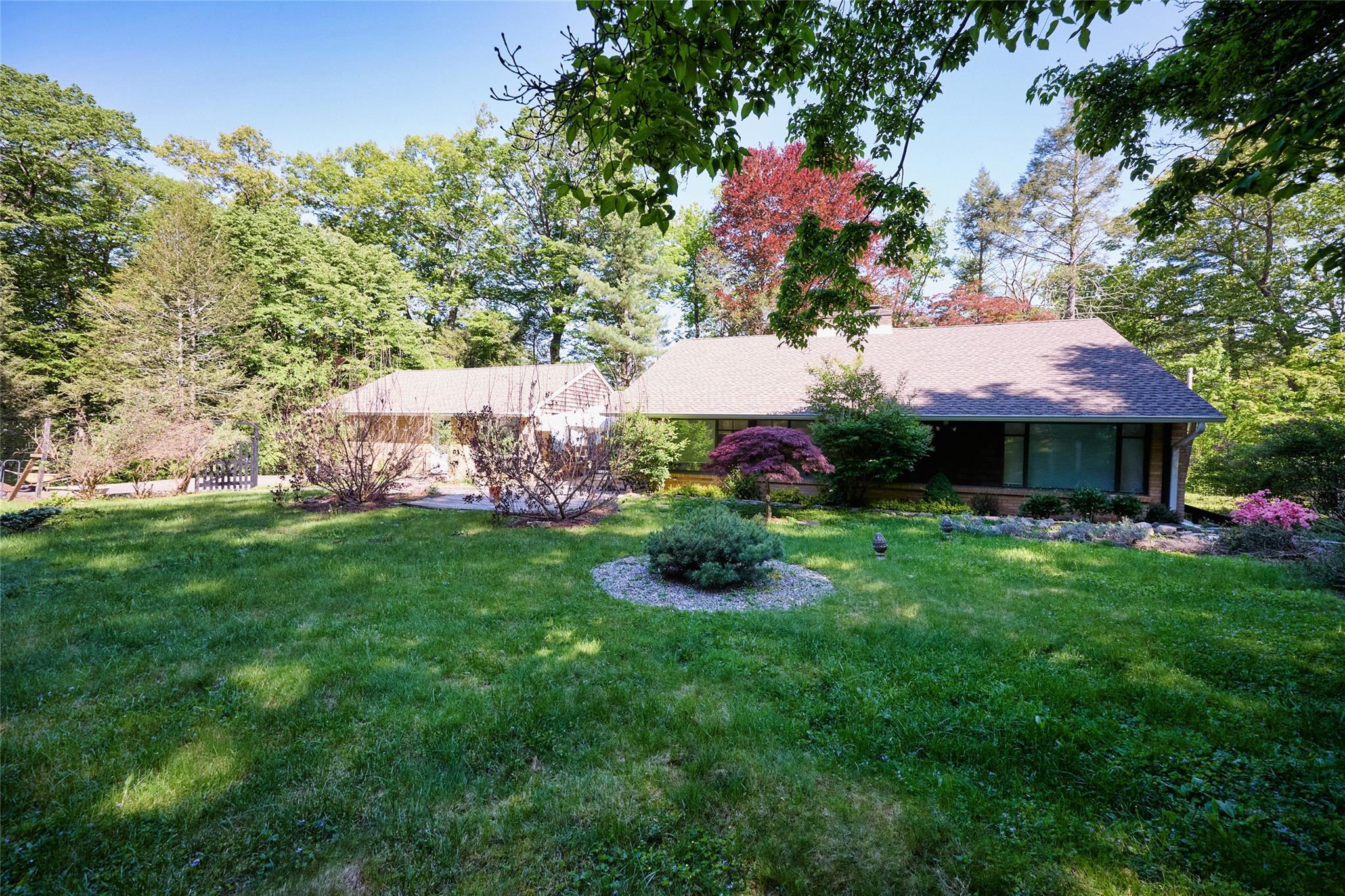 Single Family Ridge  Orange County, NY 10987, MLS-863297-2