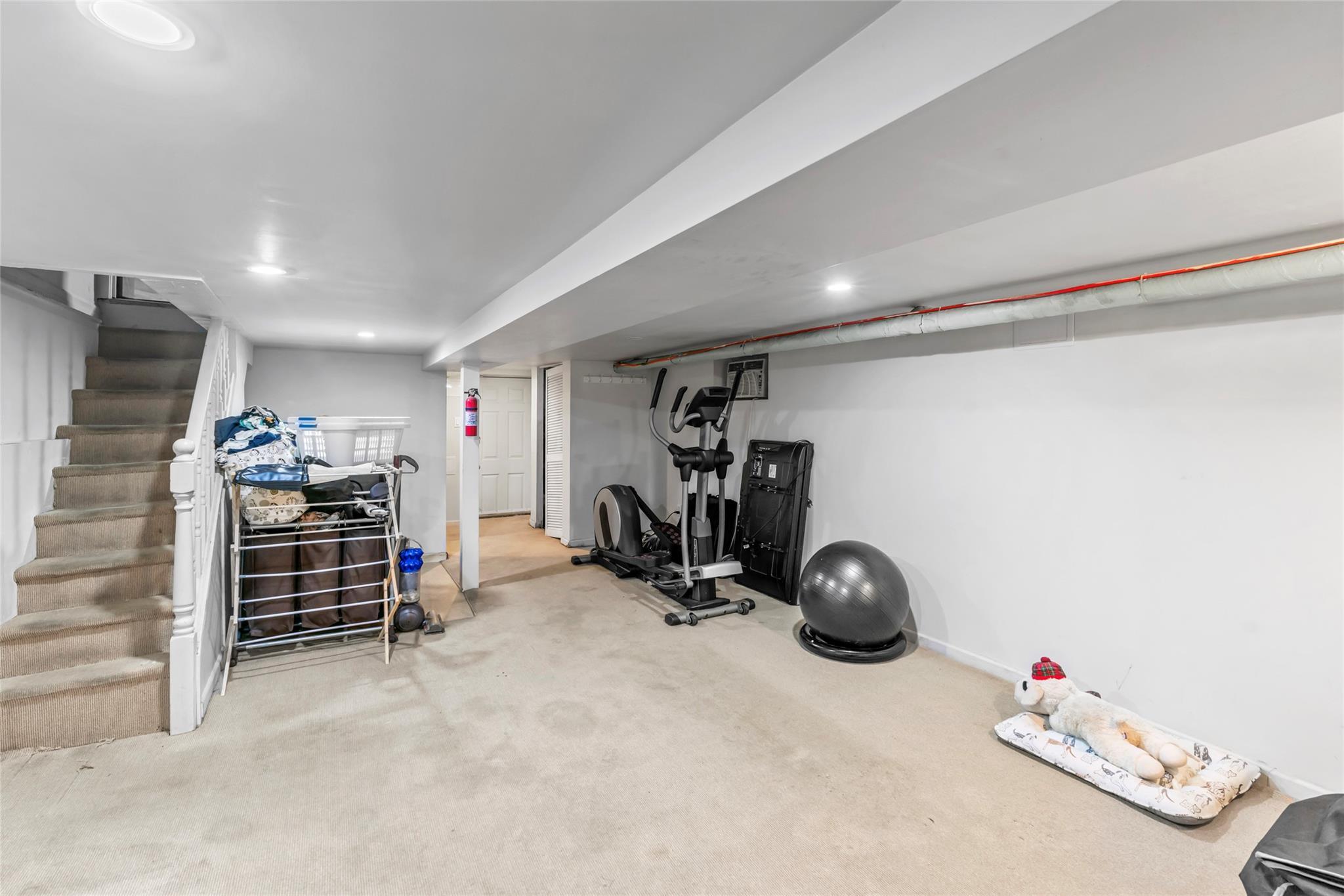 Single Family 95th  Brooklyn, NY 11236, MLS-863299-12