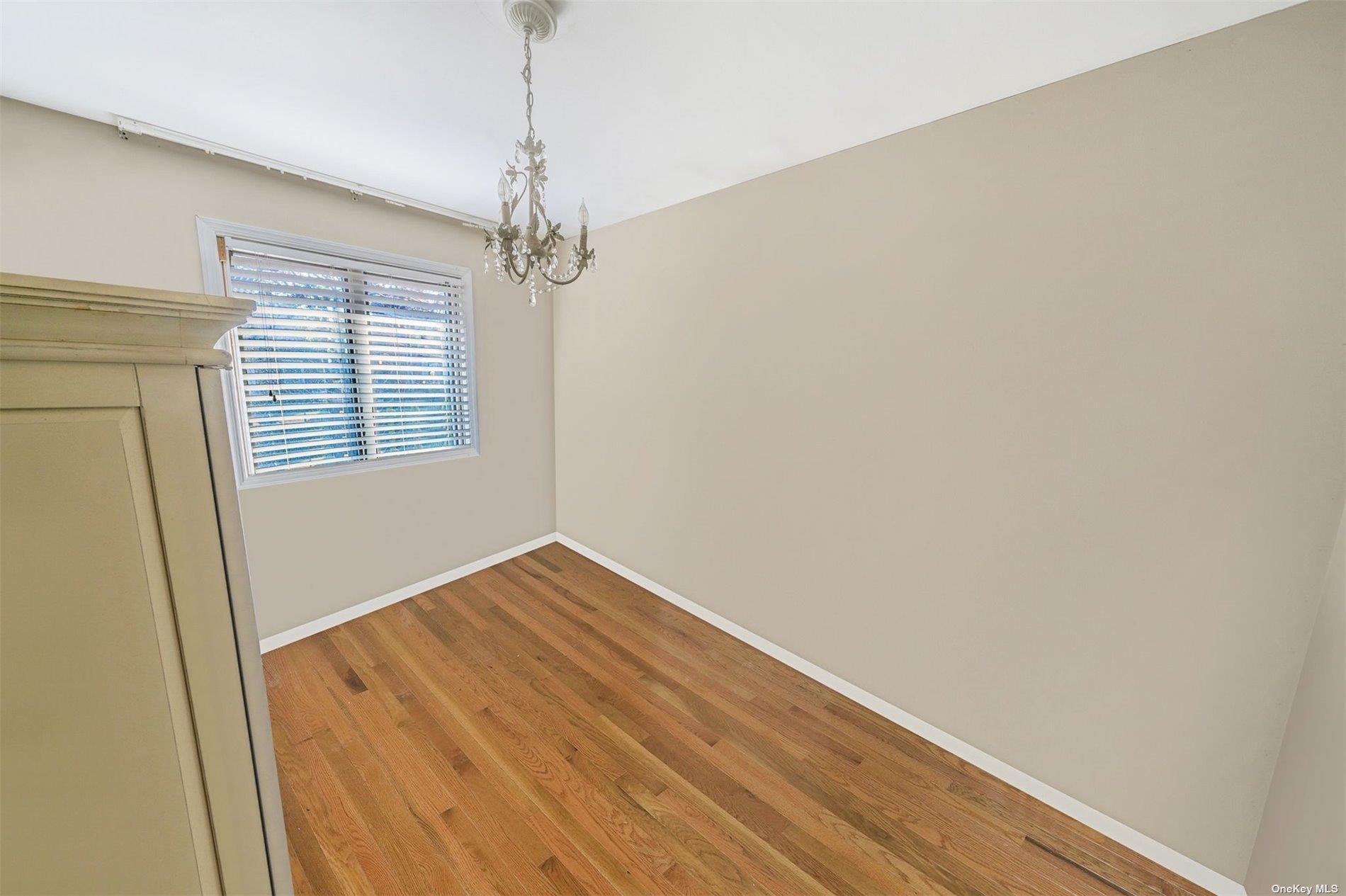 Single Family Wall  Nassau County, NY 11552, MLS-863313-11