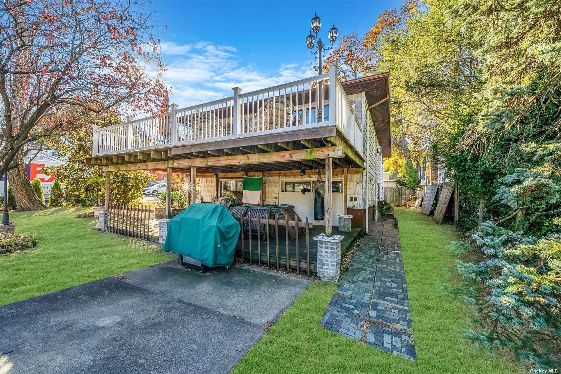 Single Family Wall  Nassau County, NY 11552, MLS-863313-21