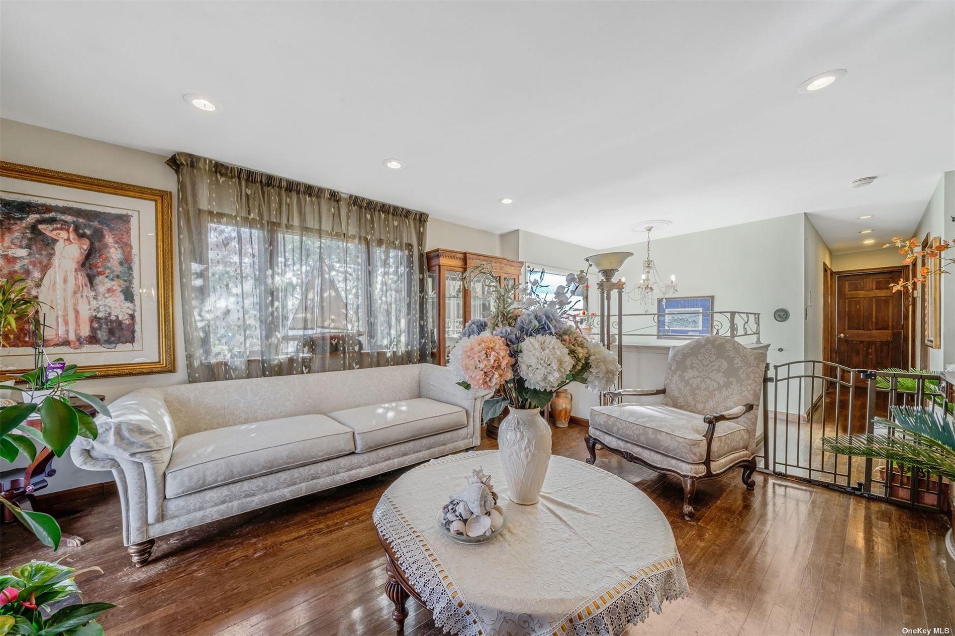 Single Family Wall  Nassau County, NY 11552, MLS-863313-5