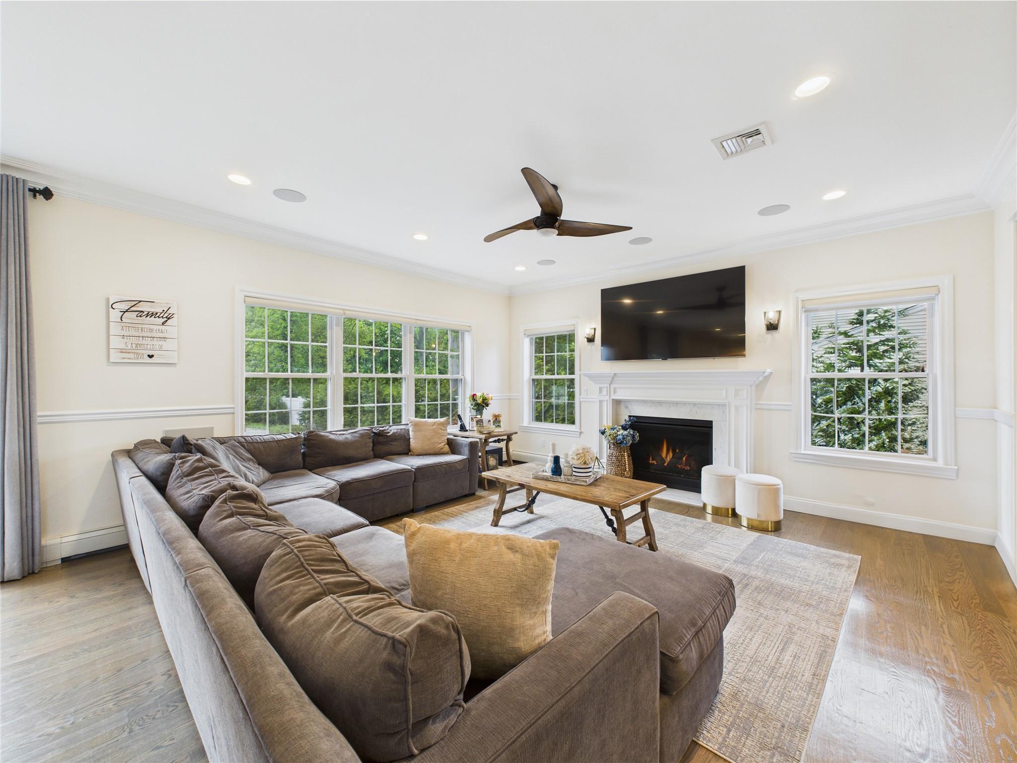 Single Family Buckley  Suffolk County, NY 11772, MLS-863314-10