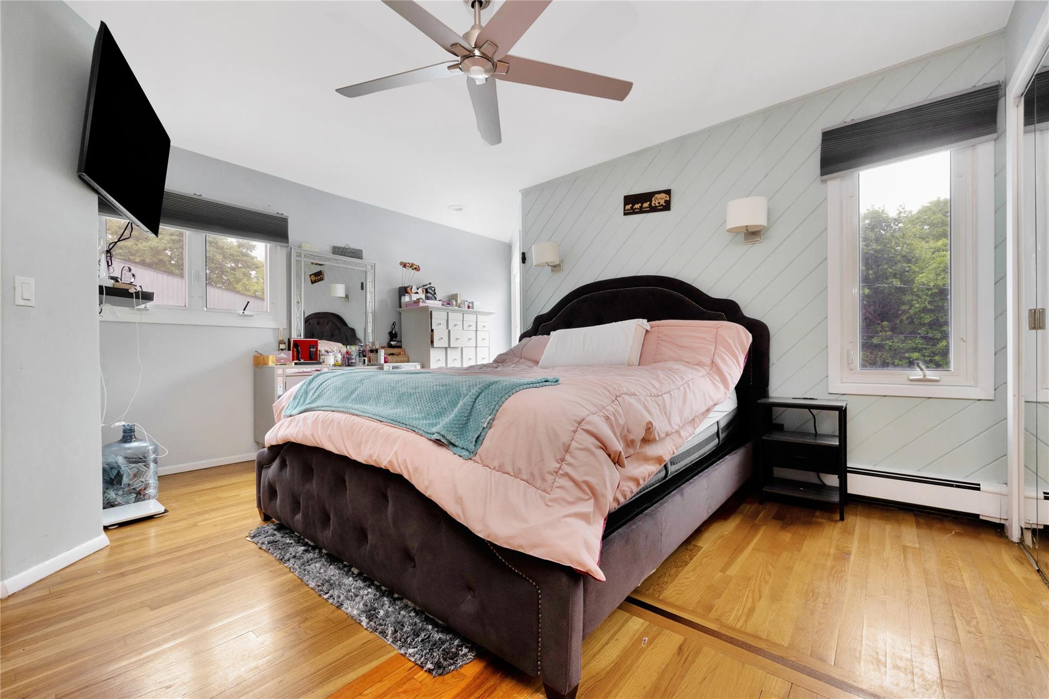 Single Family Evelyn  Nassau County, NY 11714, MLS-863324-13