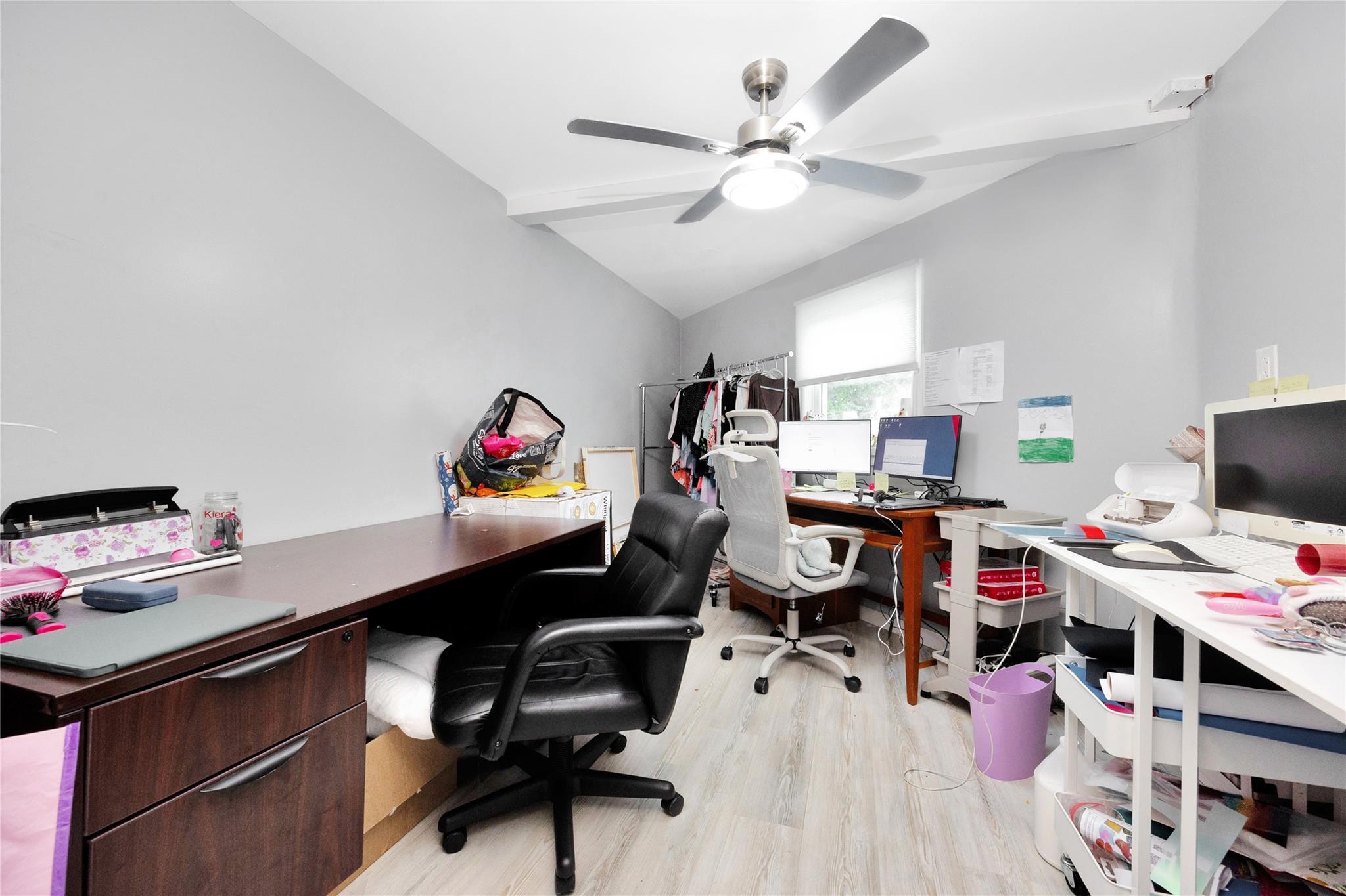 Single Family Evelyn  Nassau County, NY 11714, MLS-863324-24