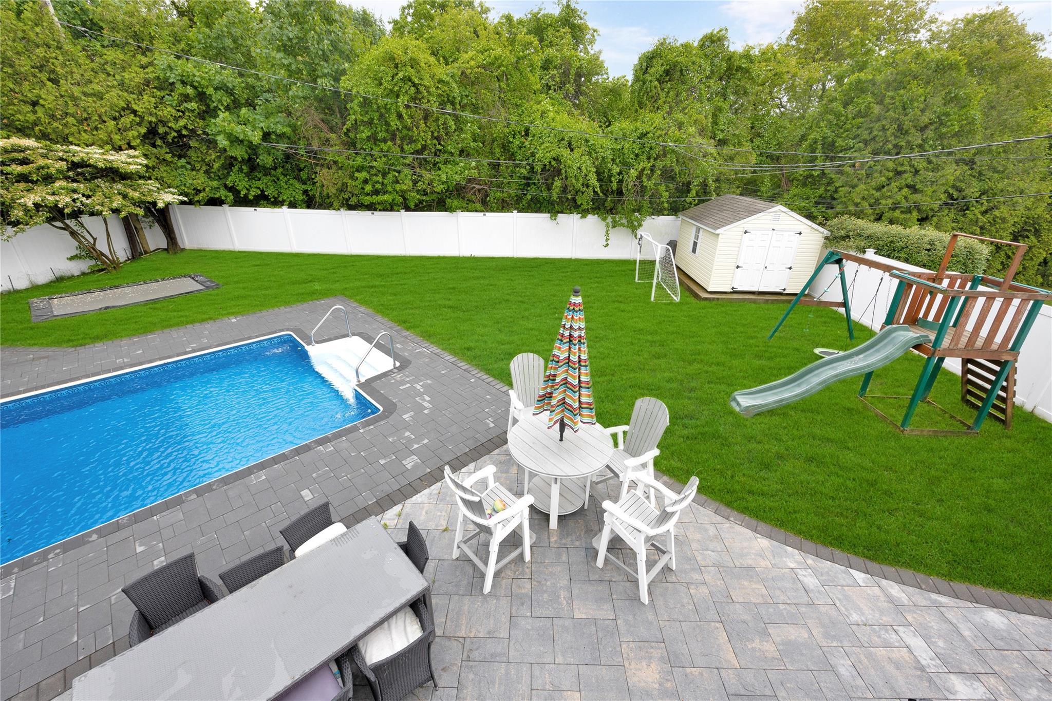 Single Family Evelyn  Nassau County, NY 11714, MLS-863324-27