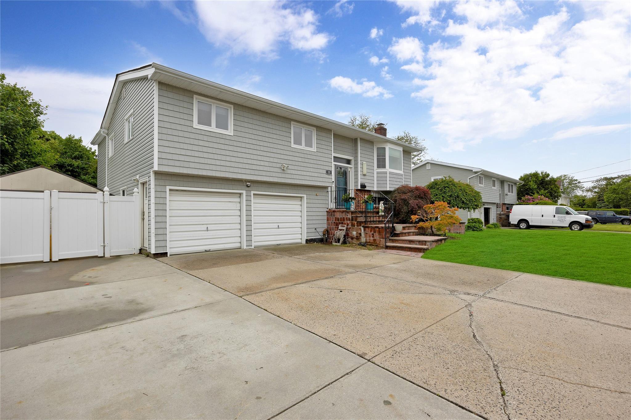Single Family Evelyn  Nassau County, NY 11714, MLS-863324-3