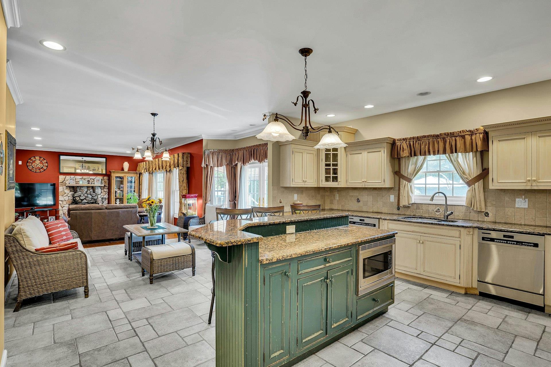 Single Family Seneca  Suffolk County, NY 11746, MLS-863332-18