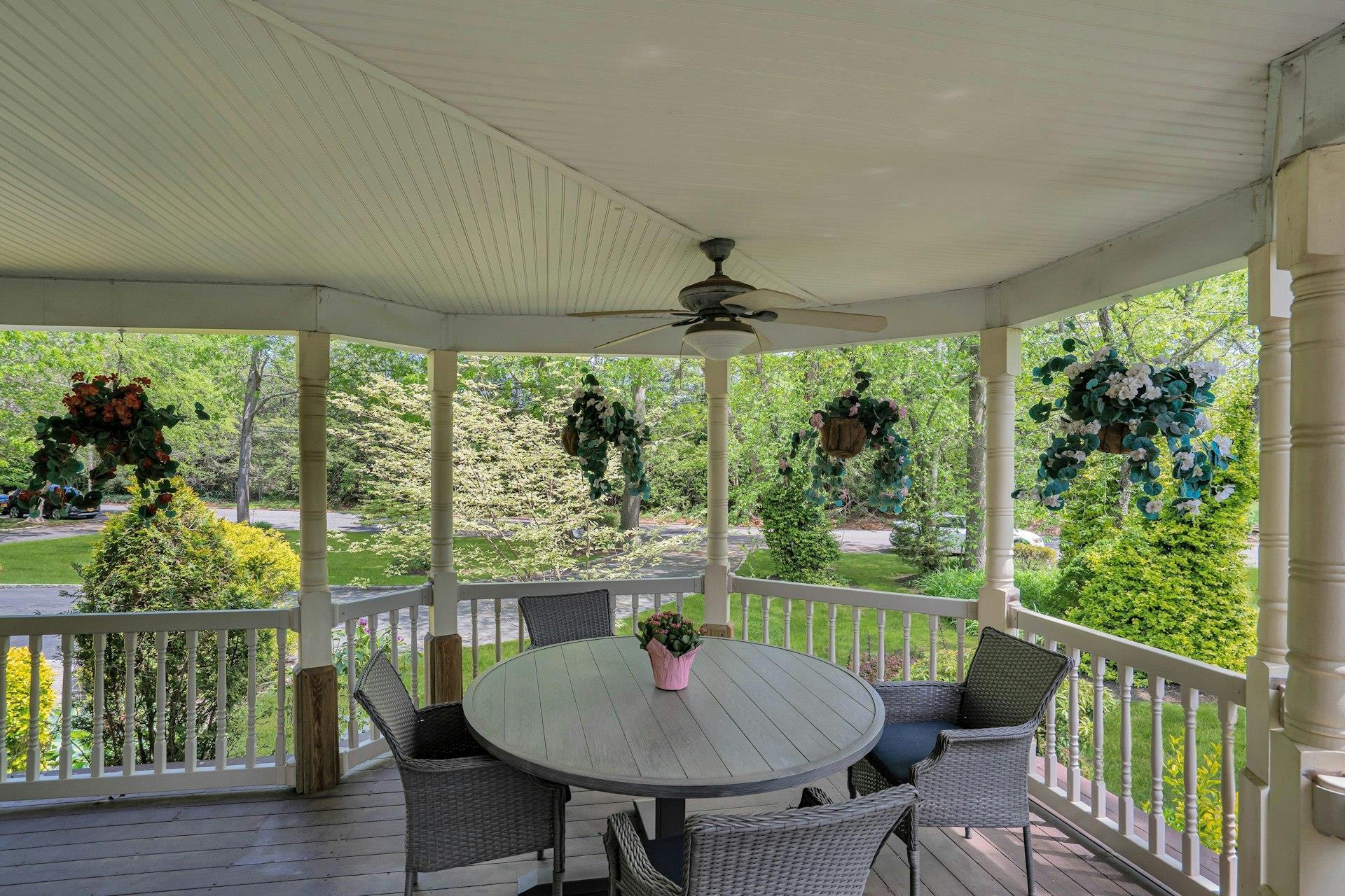 Single Family Seneca  Suffolk County, NY 11746, MLS-863332-4