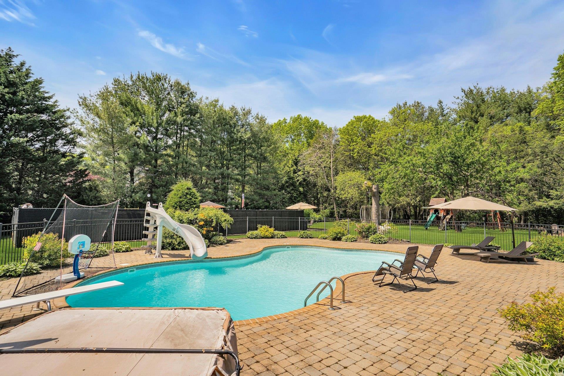 Single Family Seneca  Suffolk County, NY 11746, MLS-863332-47