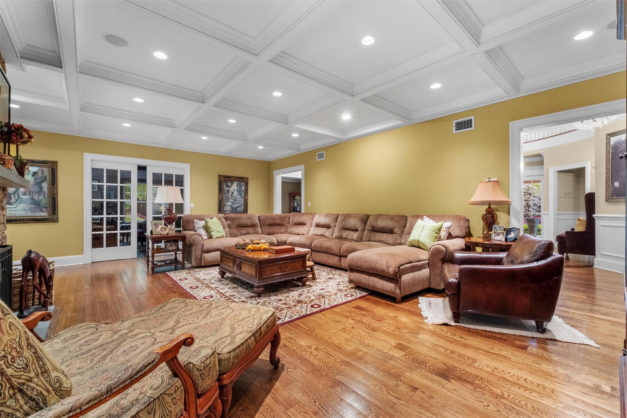 Single Family Ridgeview  Westchester County, NY 10504, MLS-863350-11