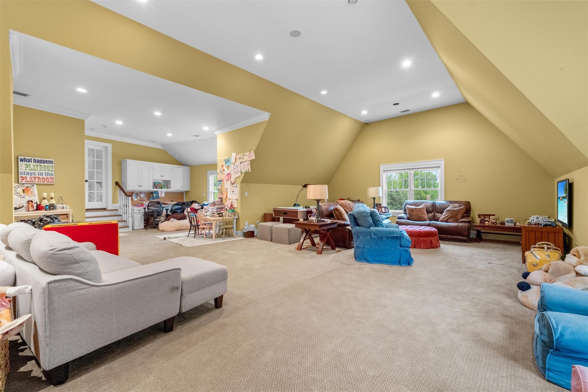 Single Family Ridgeview  Westchester County, NY 10504, MLS-863350-20