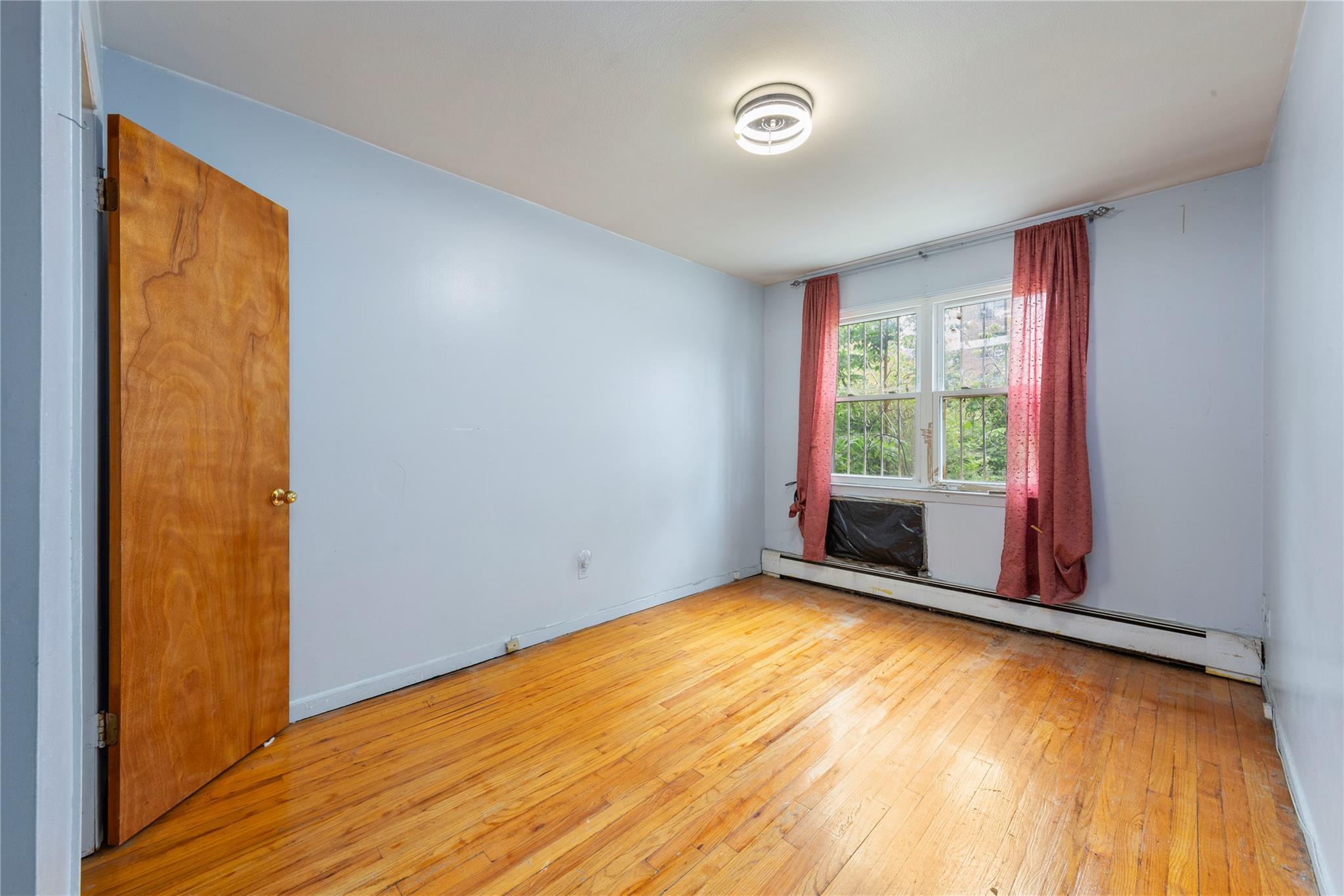 Single Family Kissena Blvd  Queens, NY 11367, MLS-863352-18