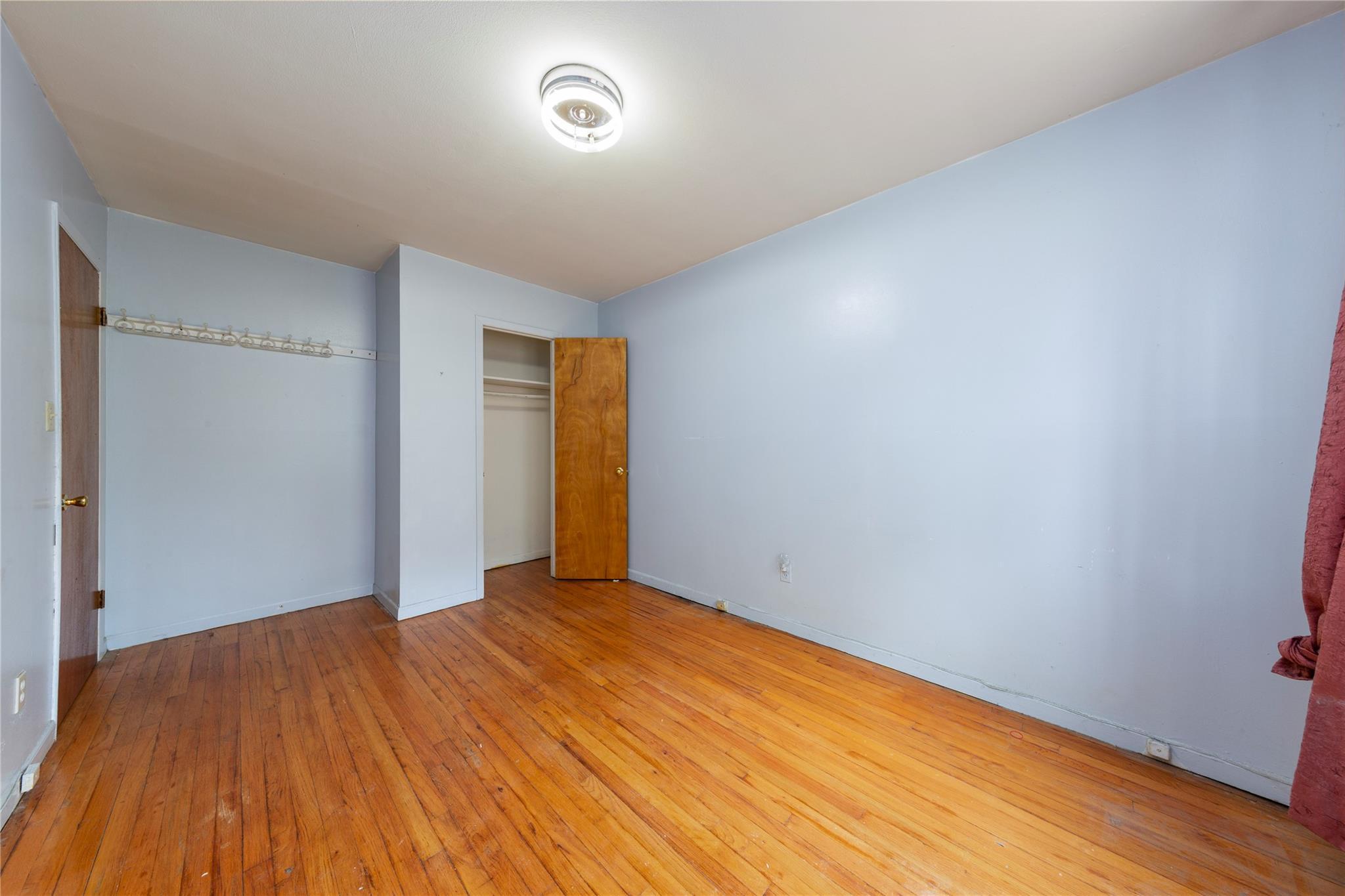 Single Family Kissena Blvd  Queens, NY 11367, MLS-863352-19