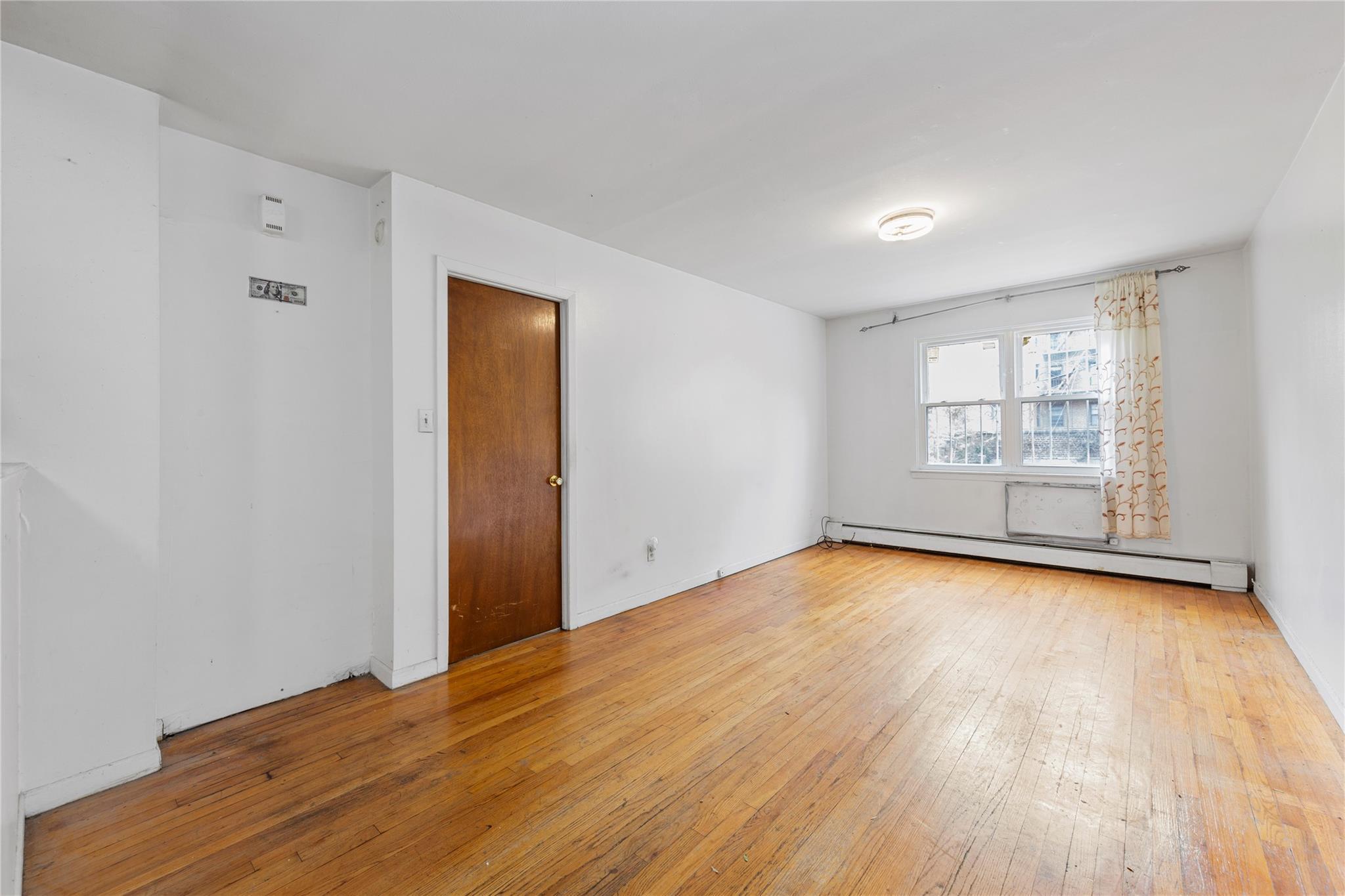 Single Family Kissena Blvd  Queens, NY 11367, MLS-863352-21