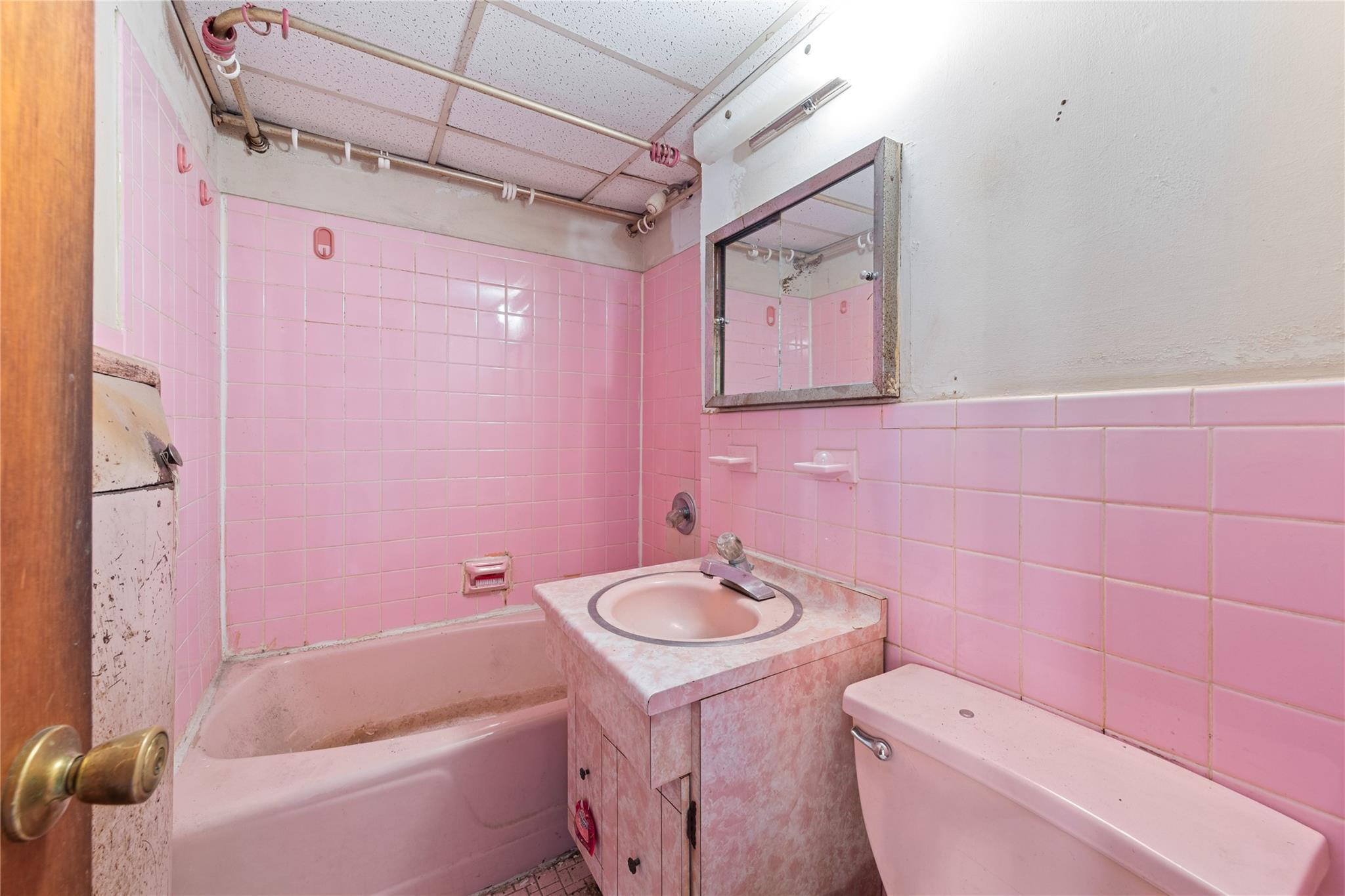 Single Family Kissena Blvd  Queens, NY 11367, MLS-863352-27