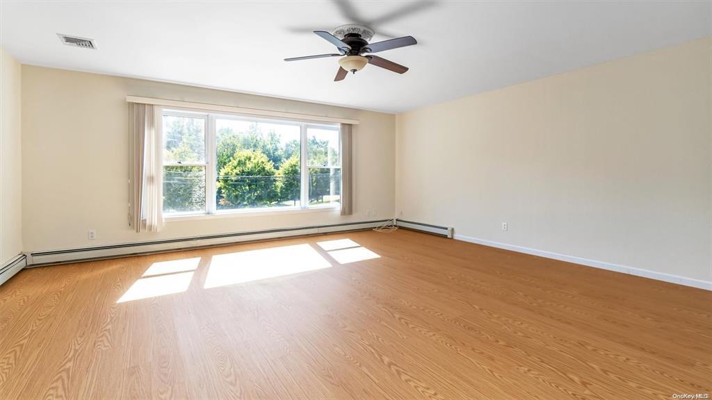 Single Family Herb Hill  Nassau County, NY 11542, MLS-863369-15
