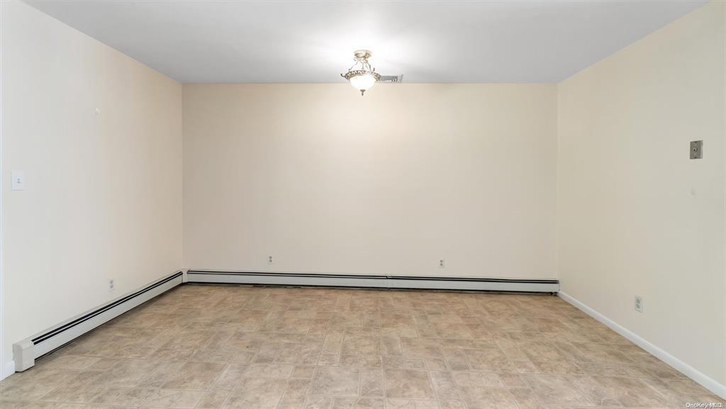 Single Family Herb Hill  Nassau County, NY 11542, MLS-863369-19