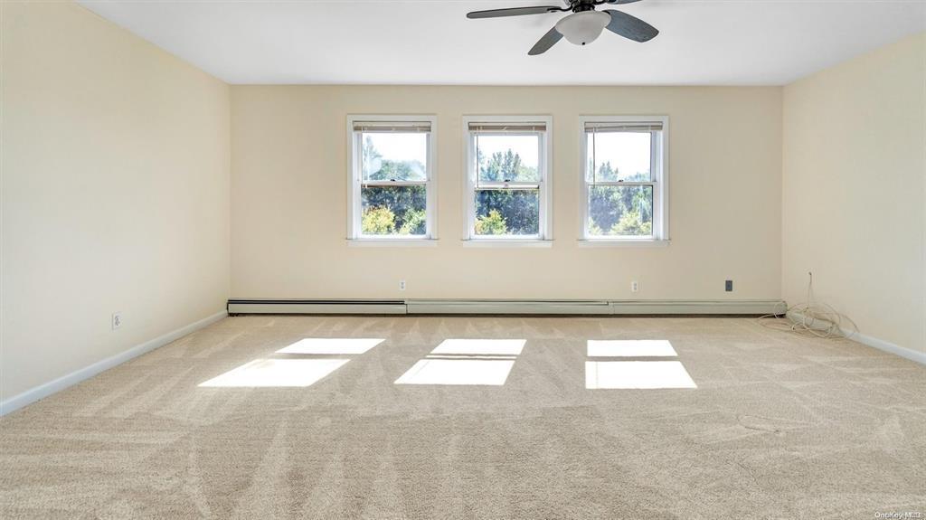 Single Family Herb Hill  Nassau County, NY 11542, MLS-863369-22