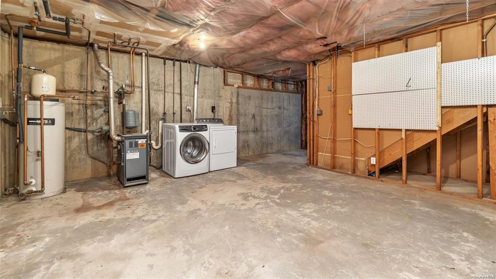 Single Family Herb Hill  Nassau County, NY 11542, MLS-863369-30