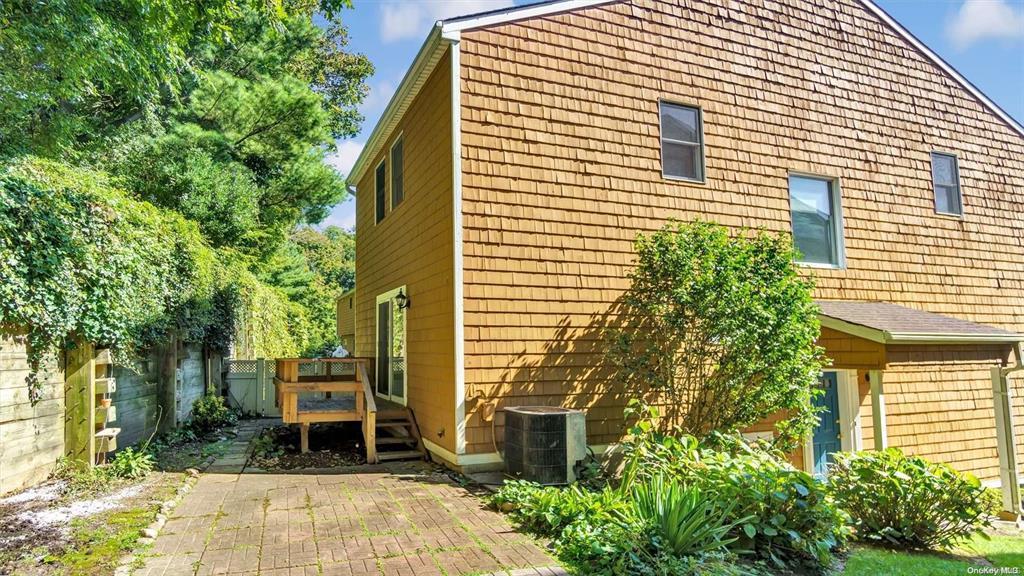 Single Family Herb Hill  Nassau County, NY 11542, MLS-863369-32
