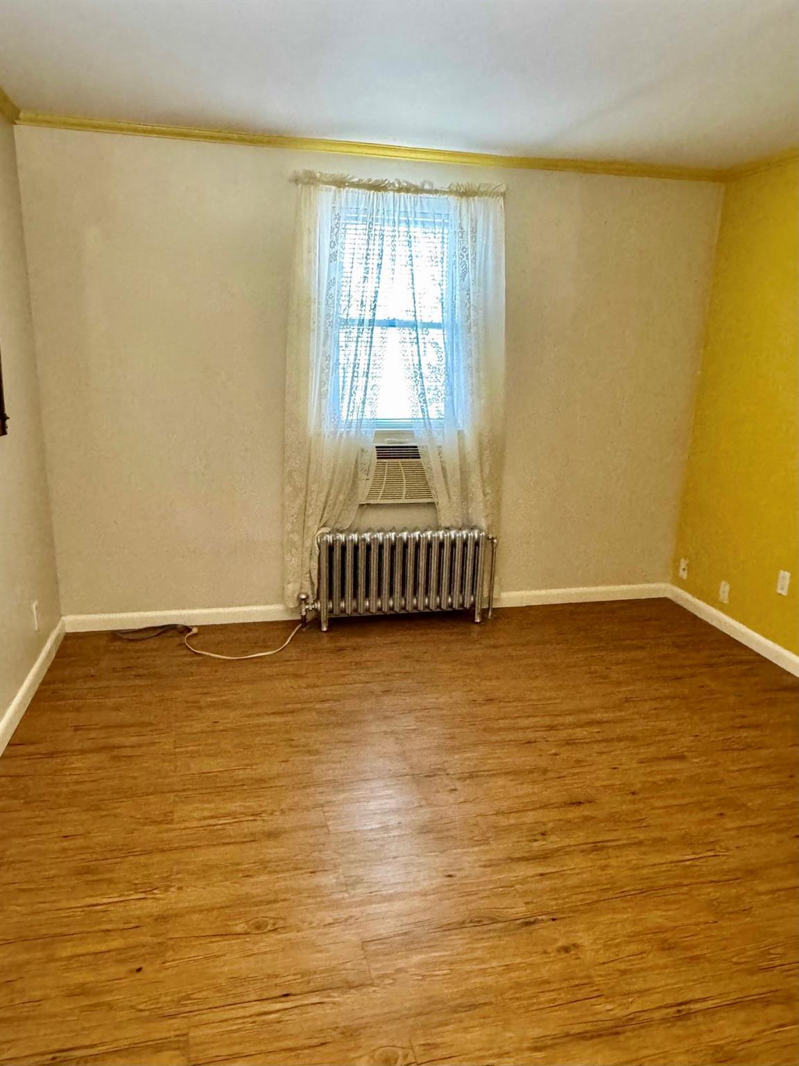 Single Family Barkley  Bronx, NY 10465, MLS-863380-11