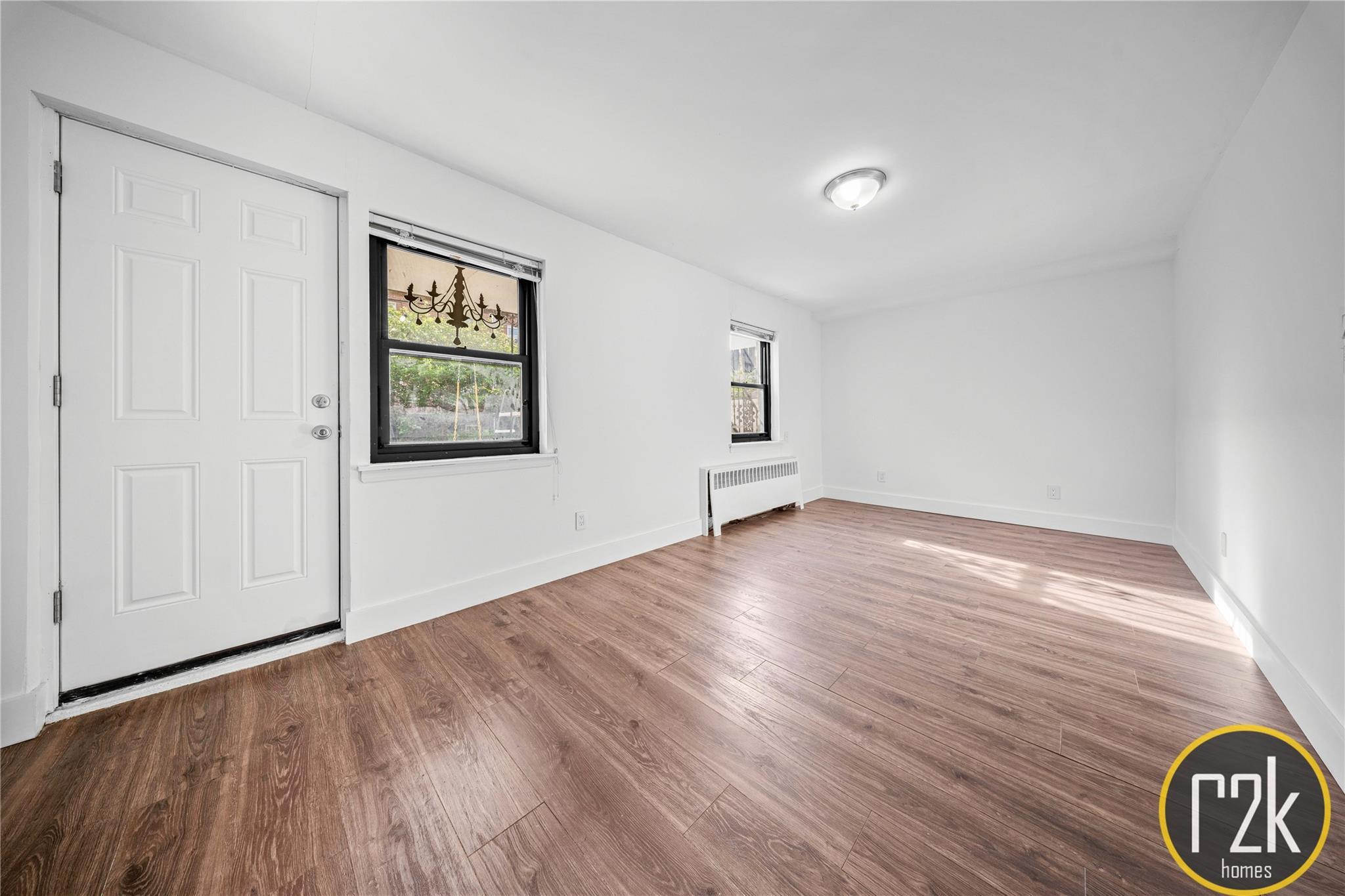 Single Family 75  Queens, NY 11370, MLS-863387-13
