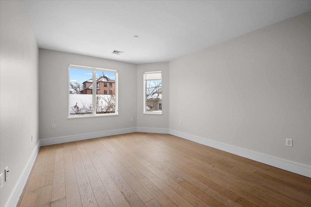 Single Family Beach 5th  Queens, NY 11691, MLS-863415-39
