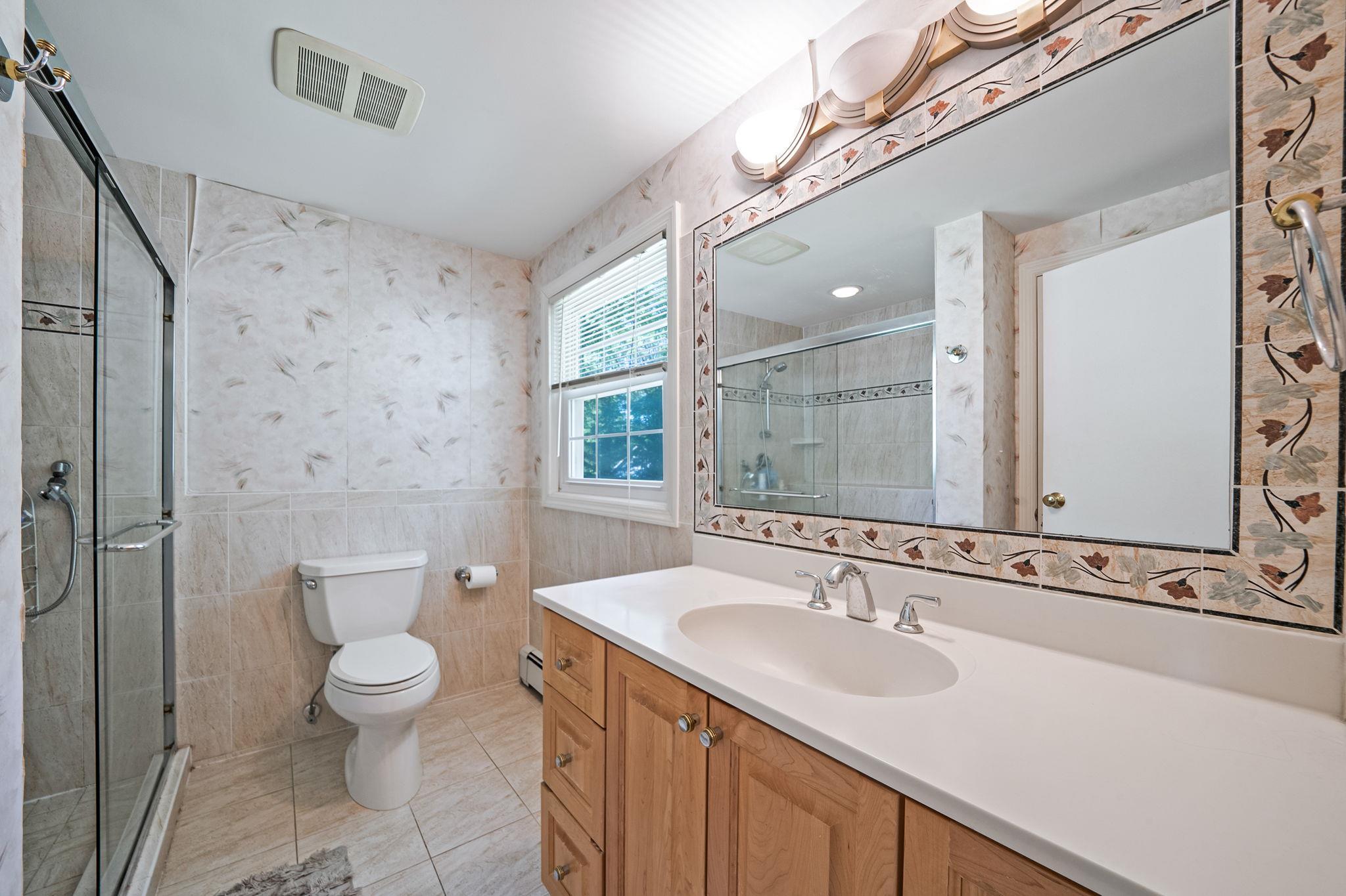 Single Family Patriot  Suffolk County, NY 11790, MLS-863416-28
