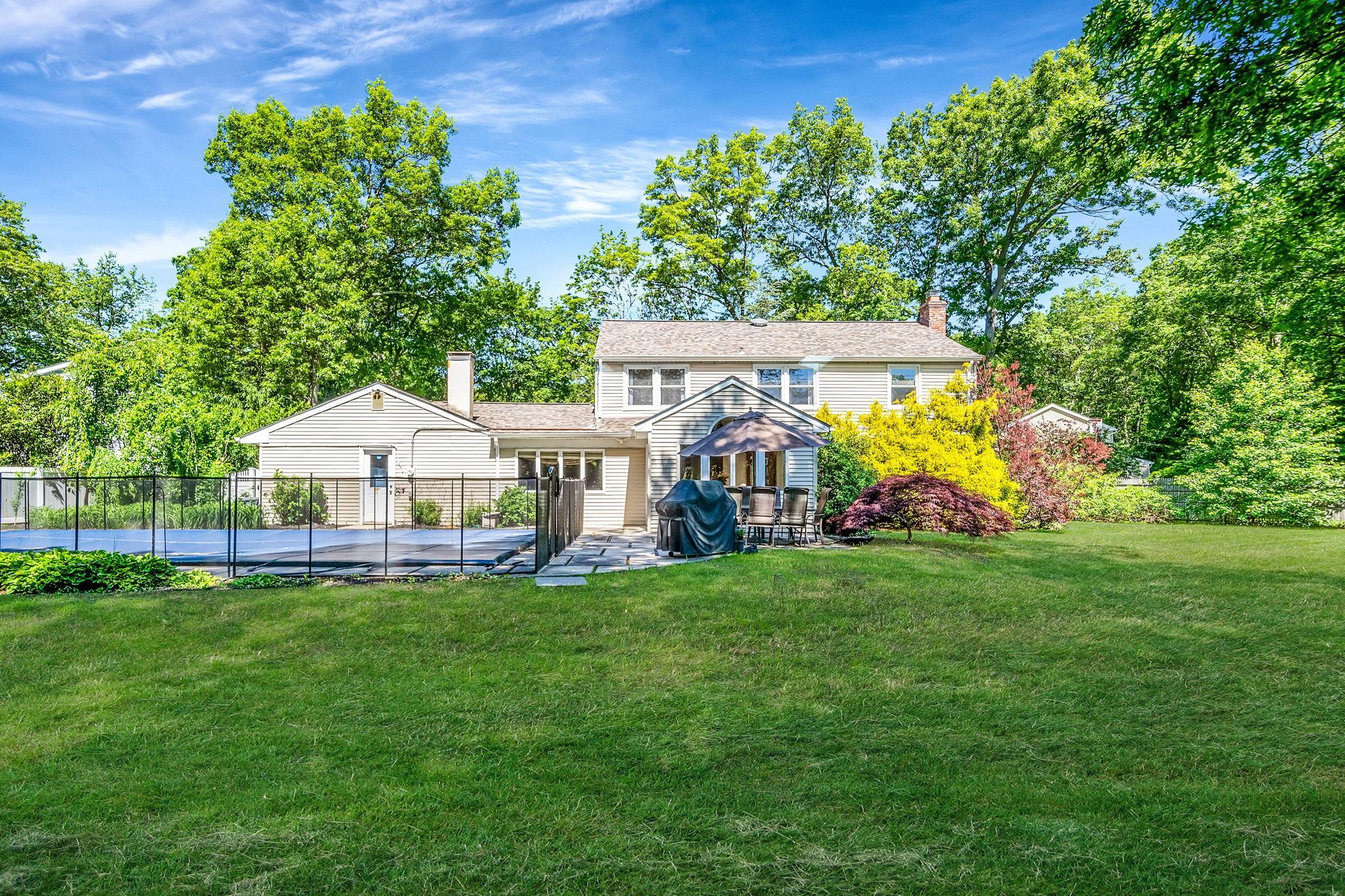 Single Family Patriot  Suffolk County, NY 11790, MLS-863416-35