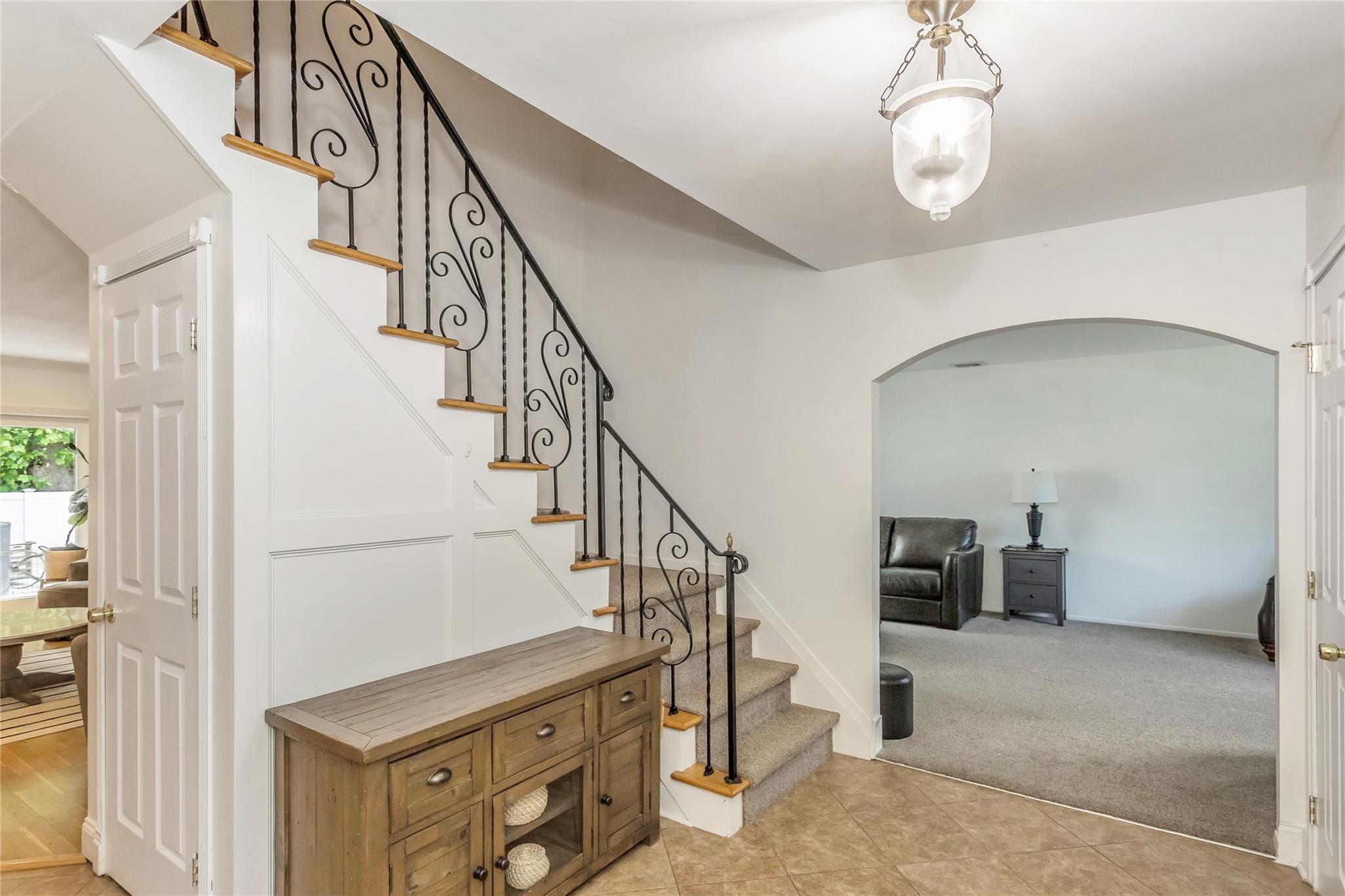 Single Family 3rd  Suffolk County, NY 11731, MLS-863434-3