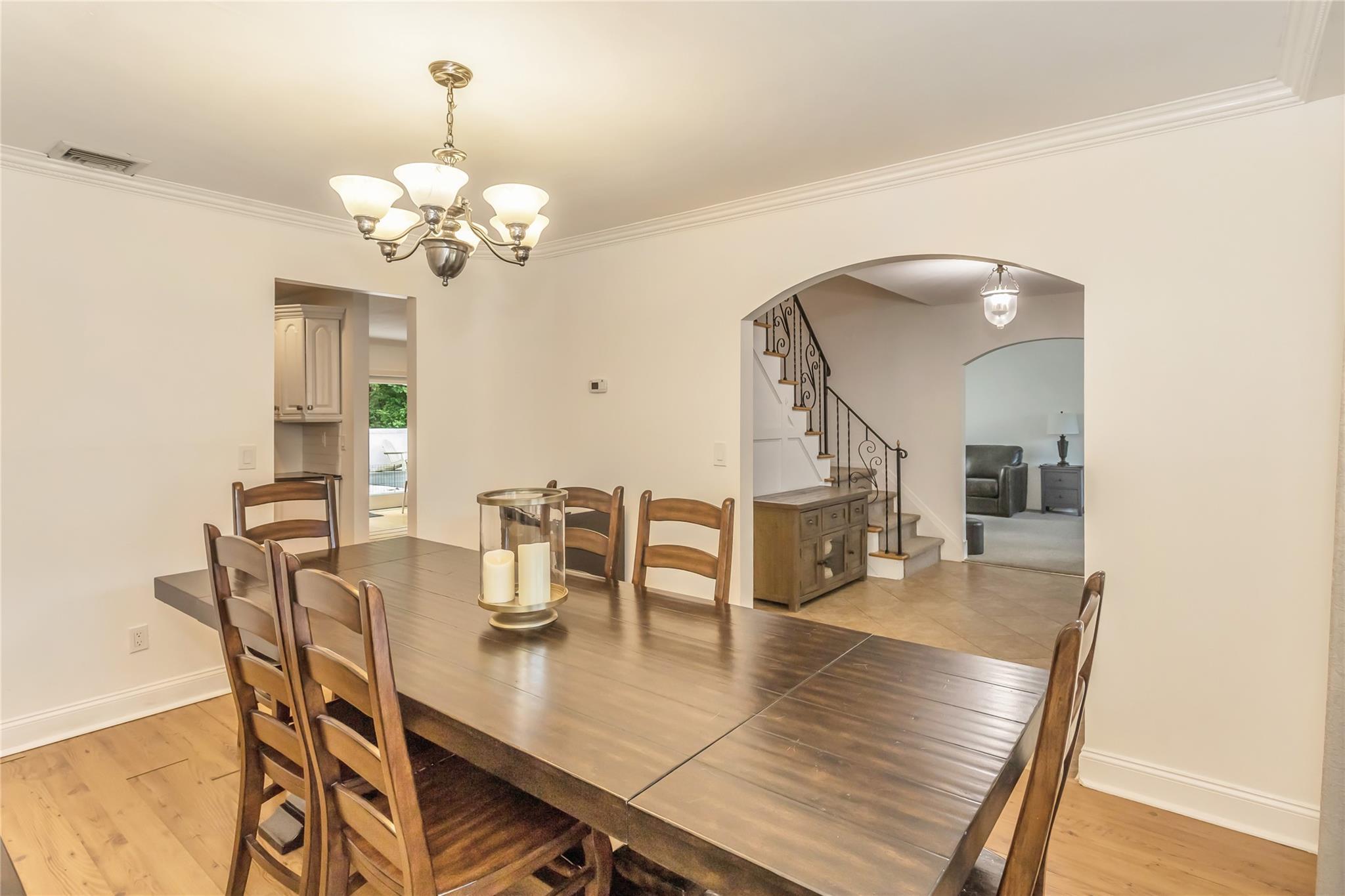 Single Family 3rd  Suffolk County, NY 11731, MLS-863434-6